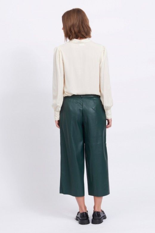 Calça senhora Dolores polipel Vila Calça senhora Dolores polipel Vila