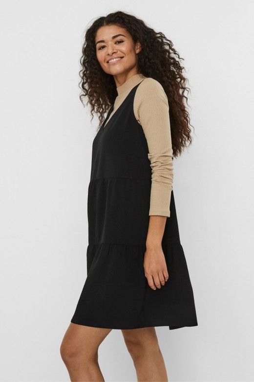 VESTIDO MULHER OLIVIA PEPLUM VERO MODA VESTIDO MULHER OLIVIA PEPLUM VERO MODA