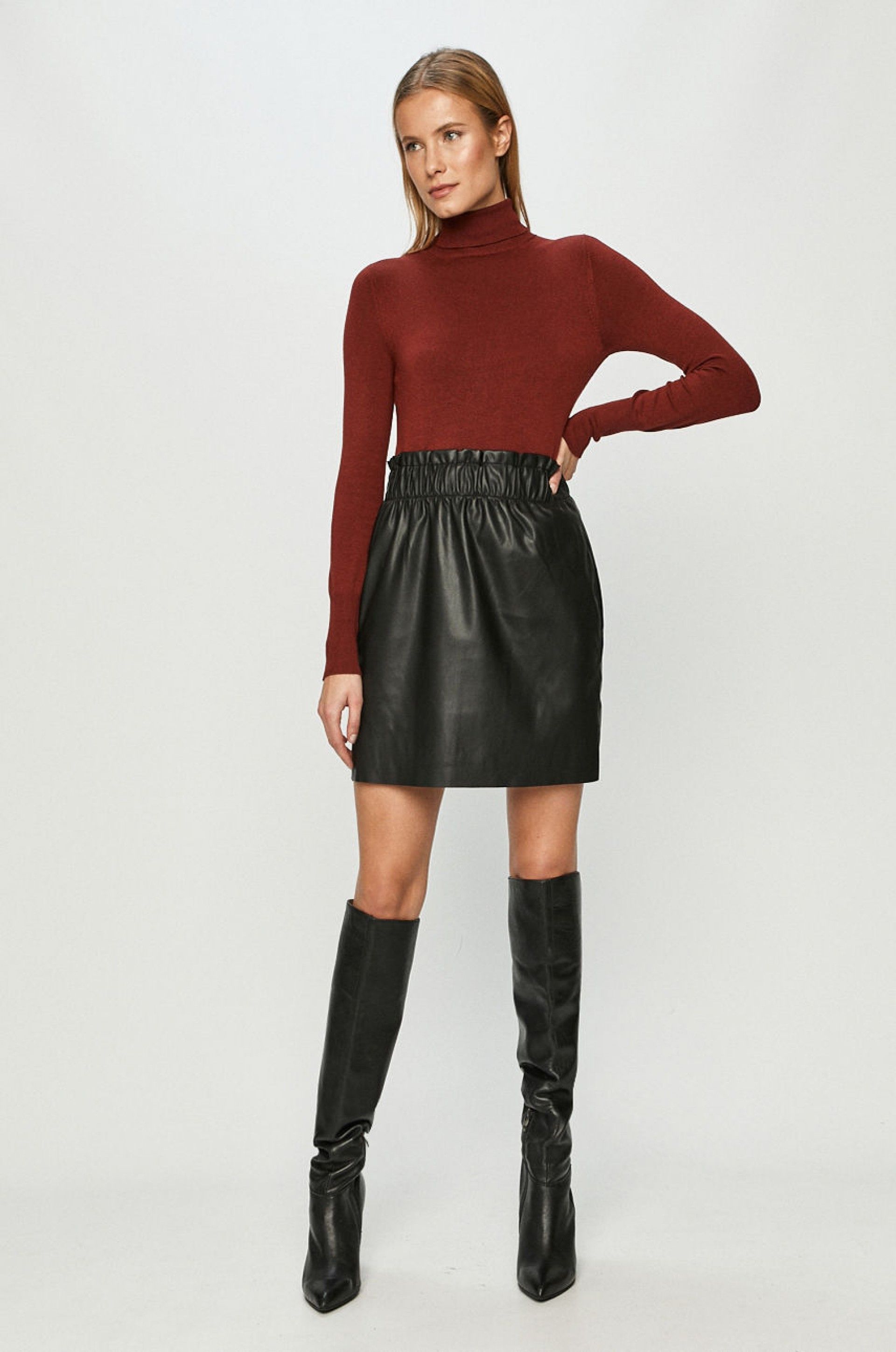 Saia Mulher GWENRILEY Polipel VERO MODA