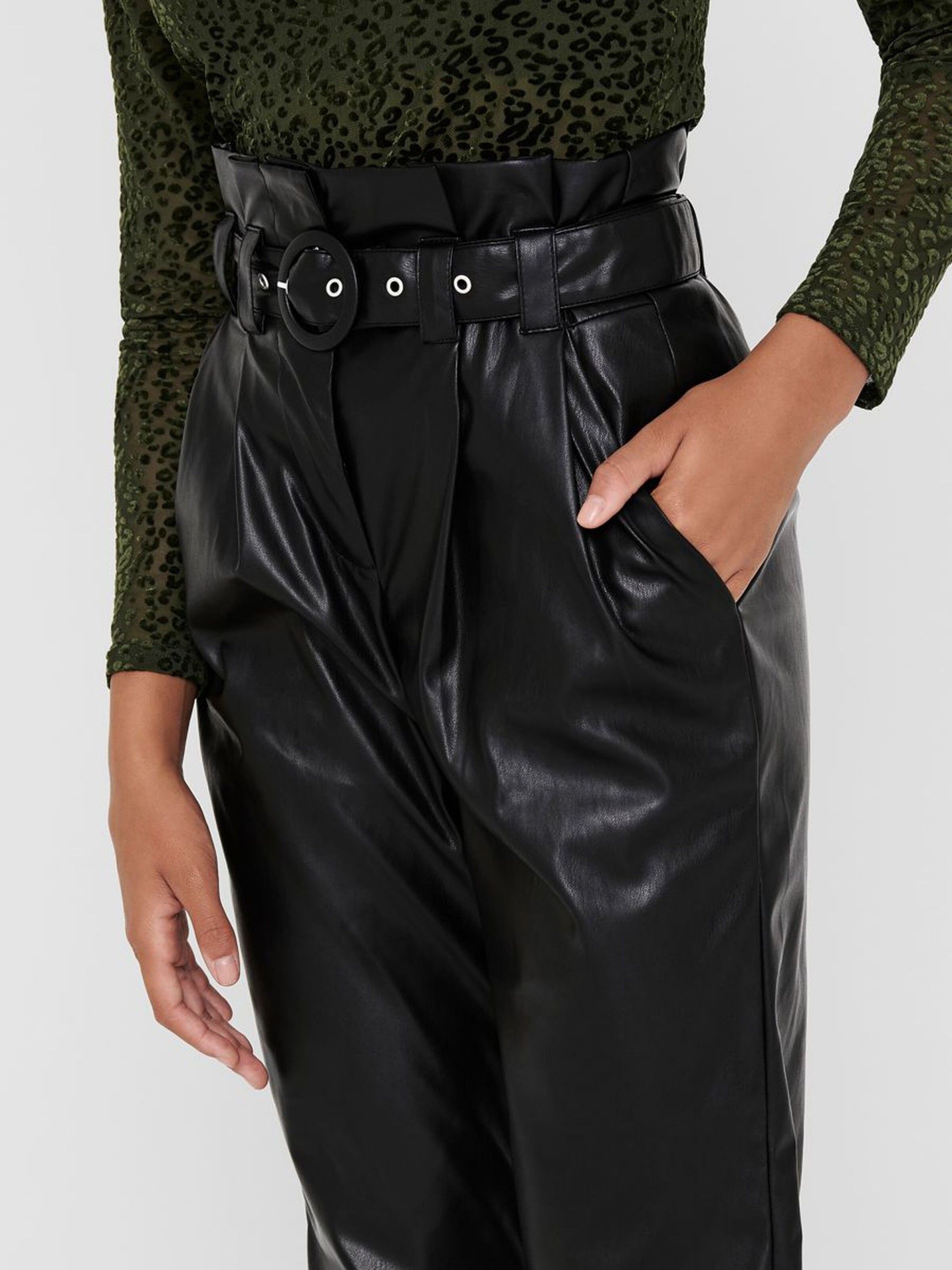 Calça Mulher DANA FAUX LEATHER PAPERBAG ONLY