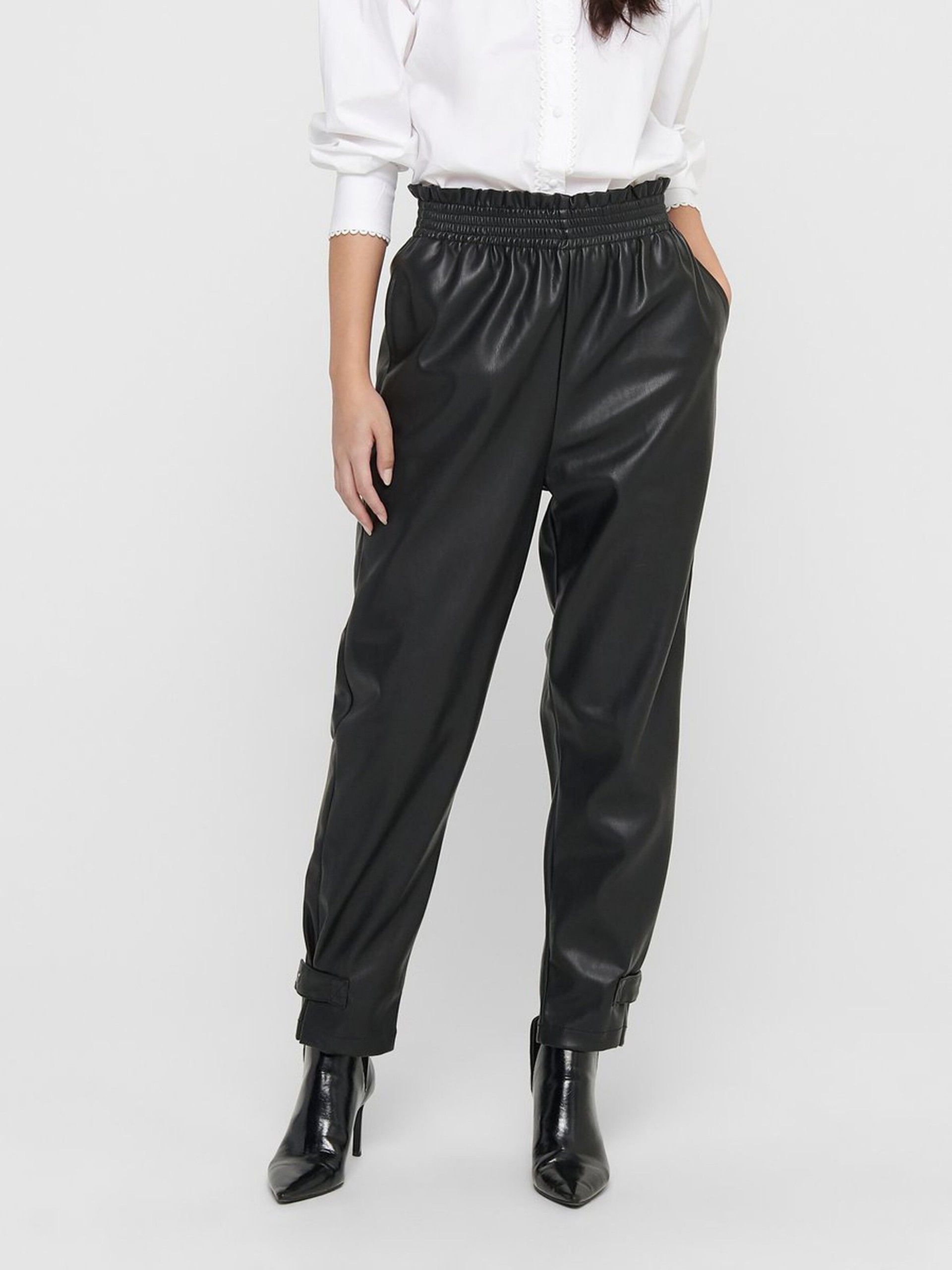 Calça Mulher DAVINA FAUX LEATHER ONLY