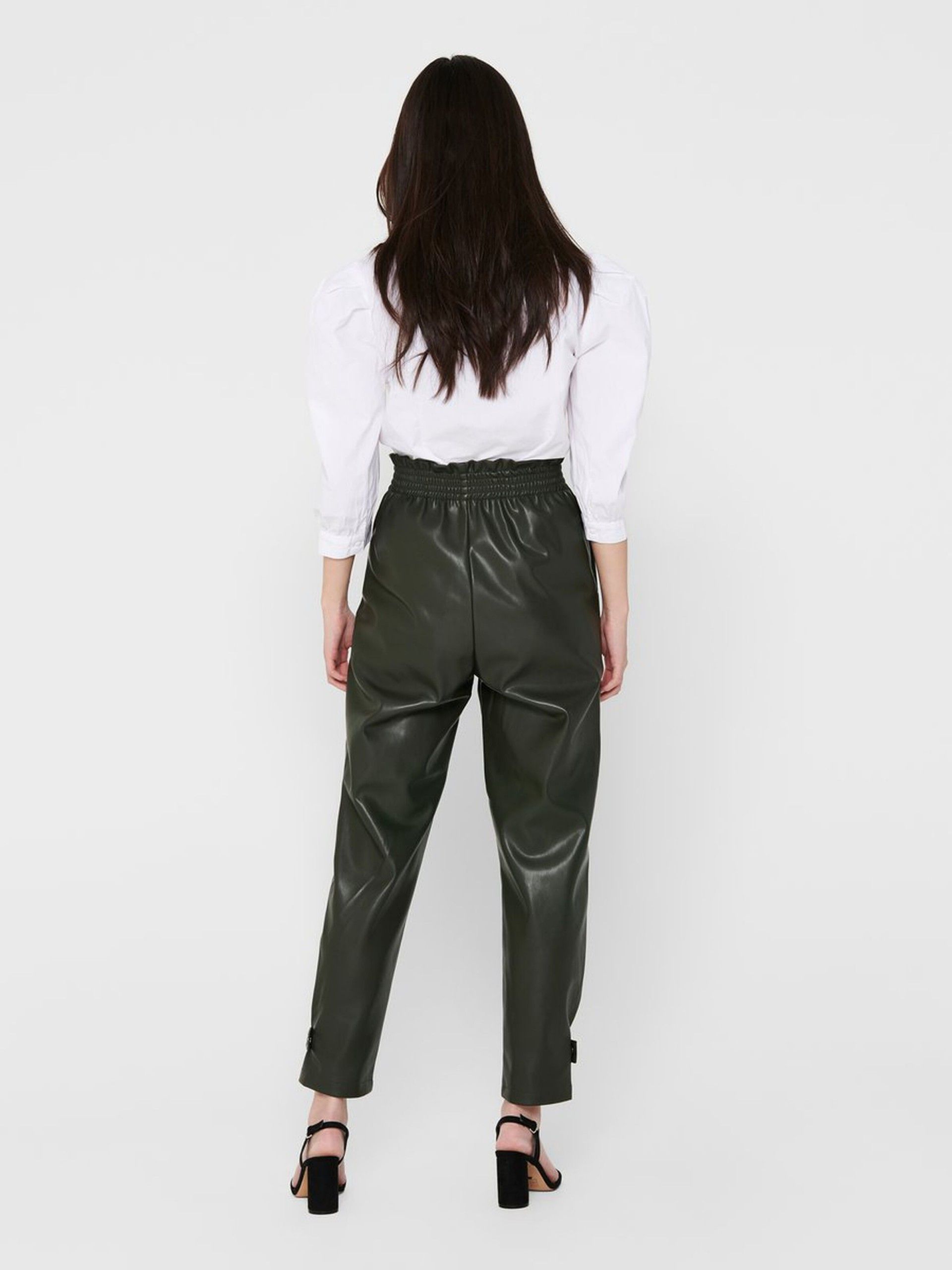 Calça Mulher DAVINA FAUX LEATHER ONLY