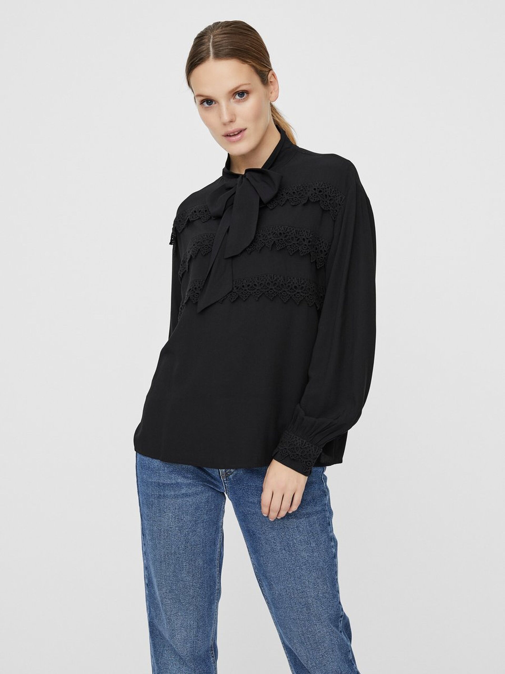 Top Mulher MIMMI Renda VERO MODA
