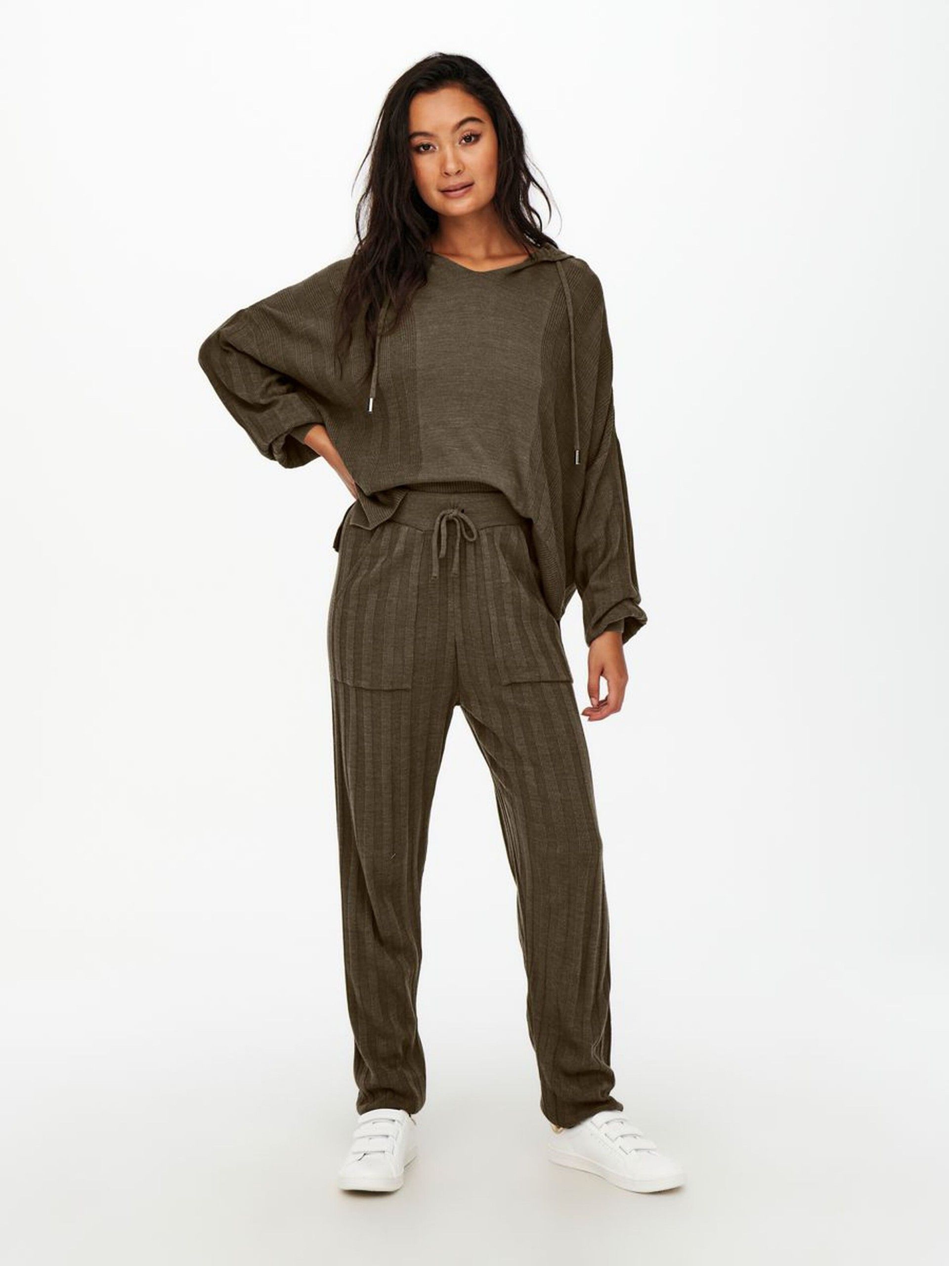 CALÇA MALHA MULHER TESSA ONLY