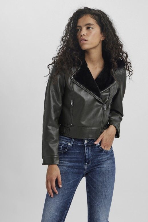 Casaco Mulher Ecopele com pelo interior Vero Moda Casaco Mulher Ecopele com pelo interior Vero Moda