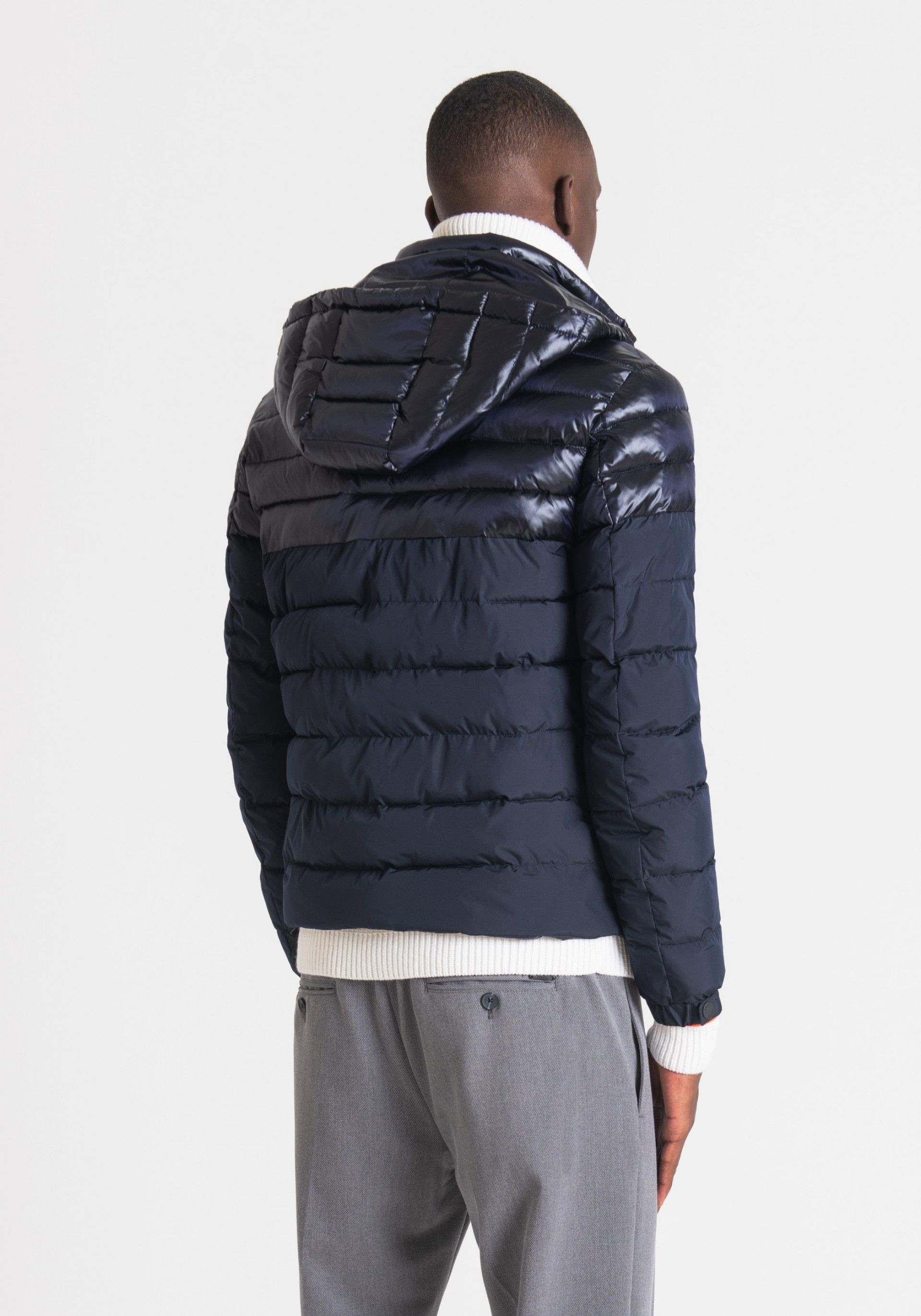 CASACO ACOLCHOADO HOMEM COM CAPUZ ANTONY MORATO