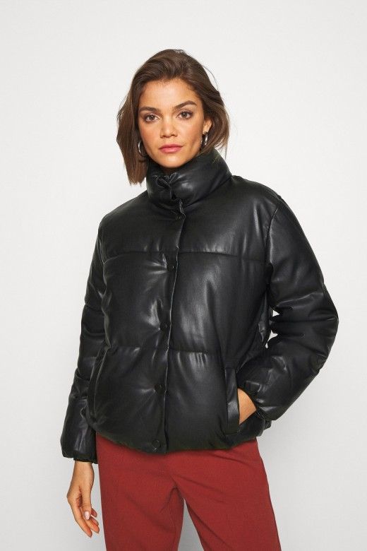 Casaco Mulher EMILY Curto VERO MODA Casaco Mulher EMILY Curto VERO MODA