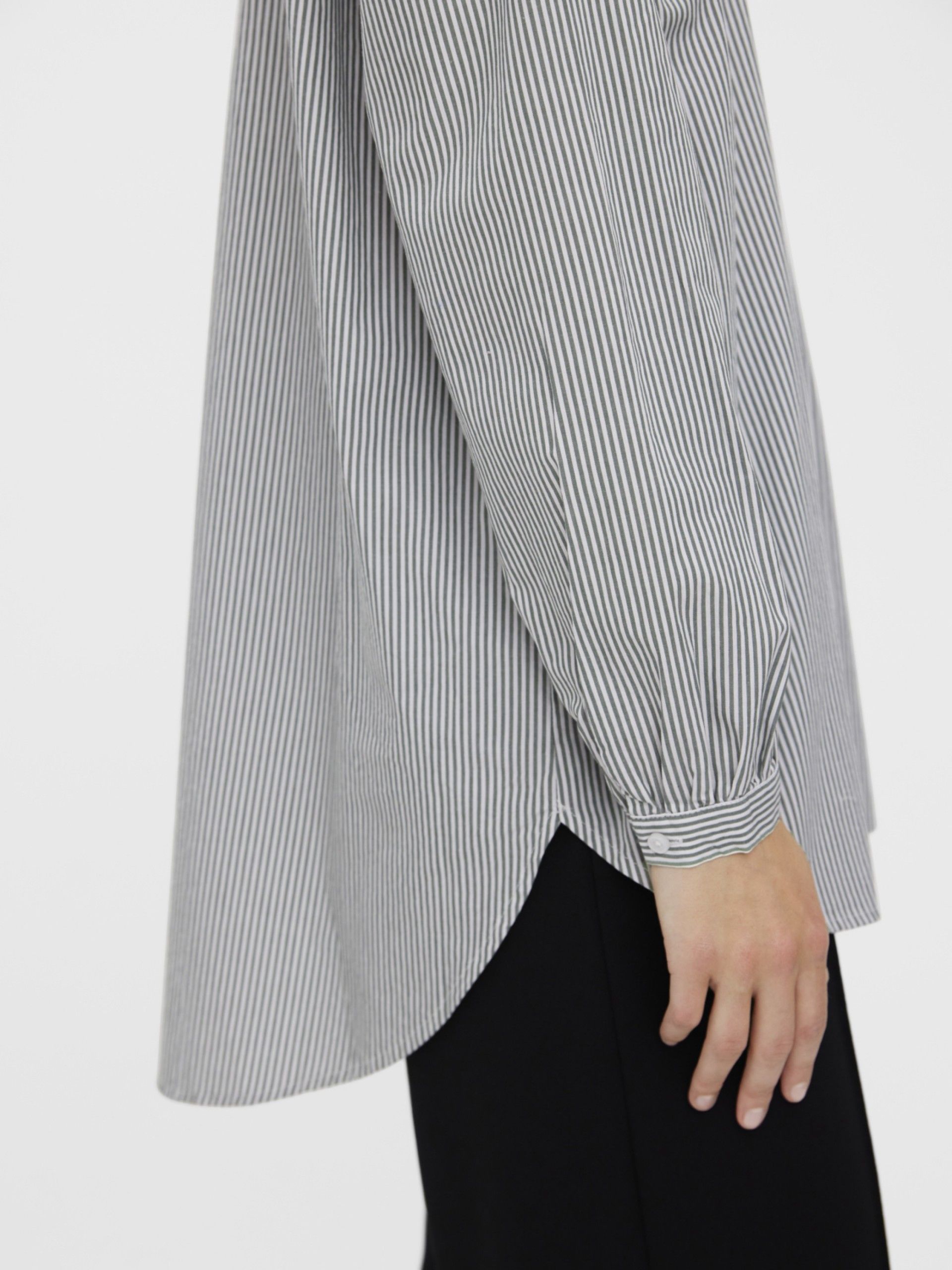 Blusa Simla Oversized Vero Moda