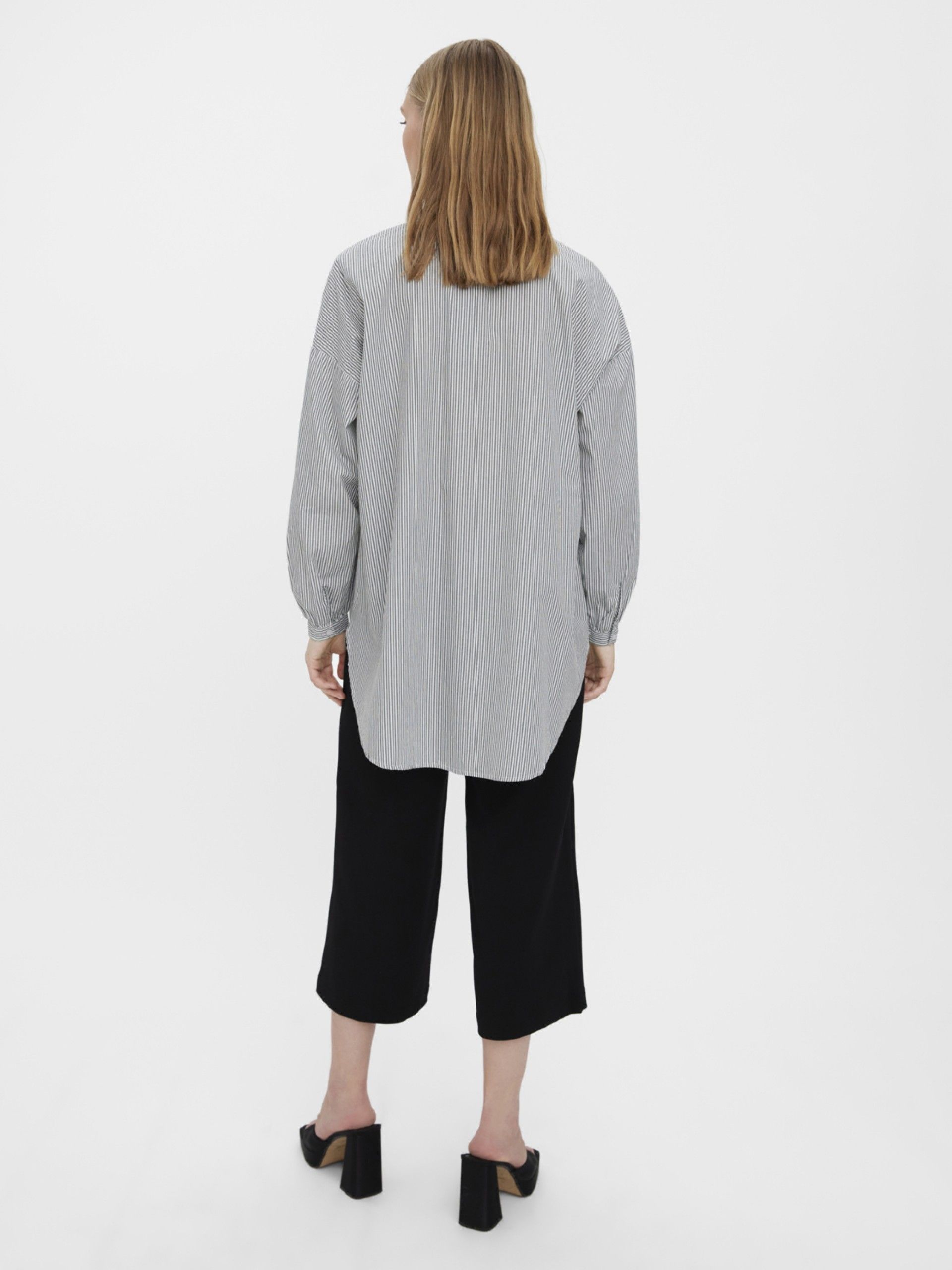 Blusa Simla Oversized Vero Moda