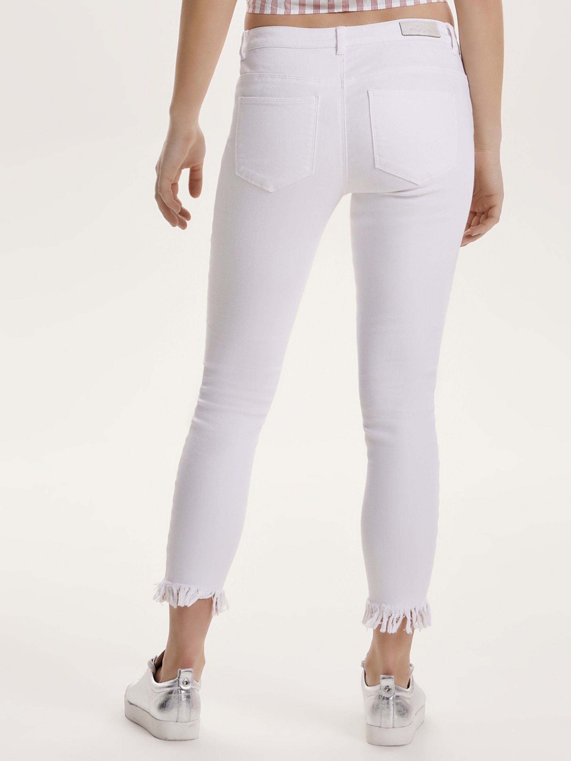 CALÇA MULHER CARMEN REG SK FRIL ONLY DNM