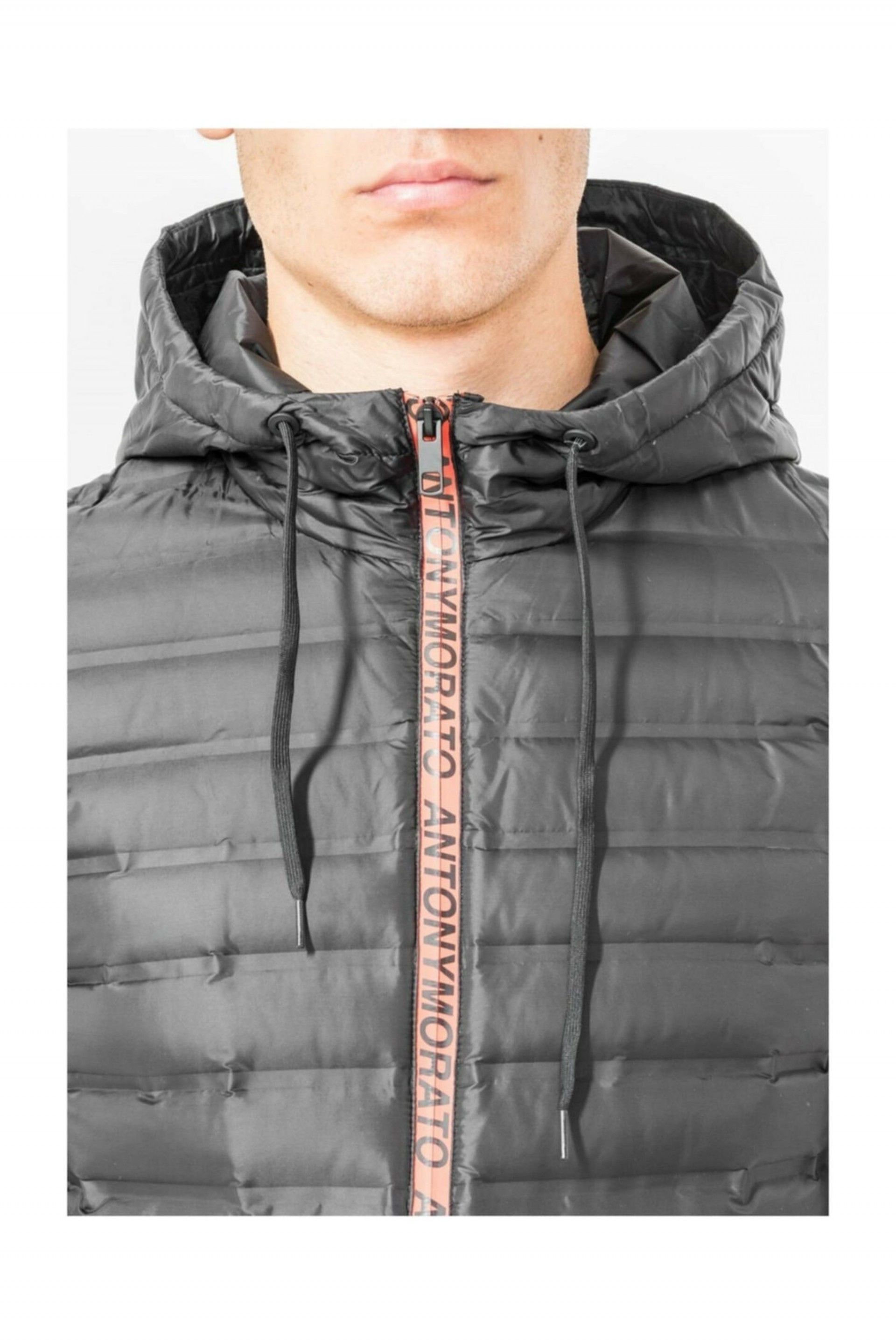 BLUSAO HOMEM C/CAPUZ BASIC MORATO