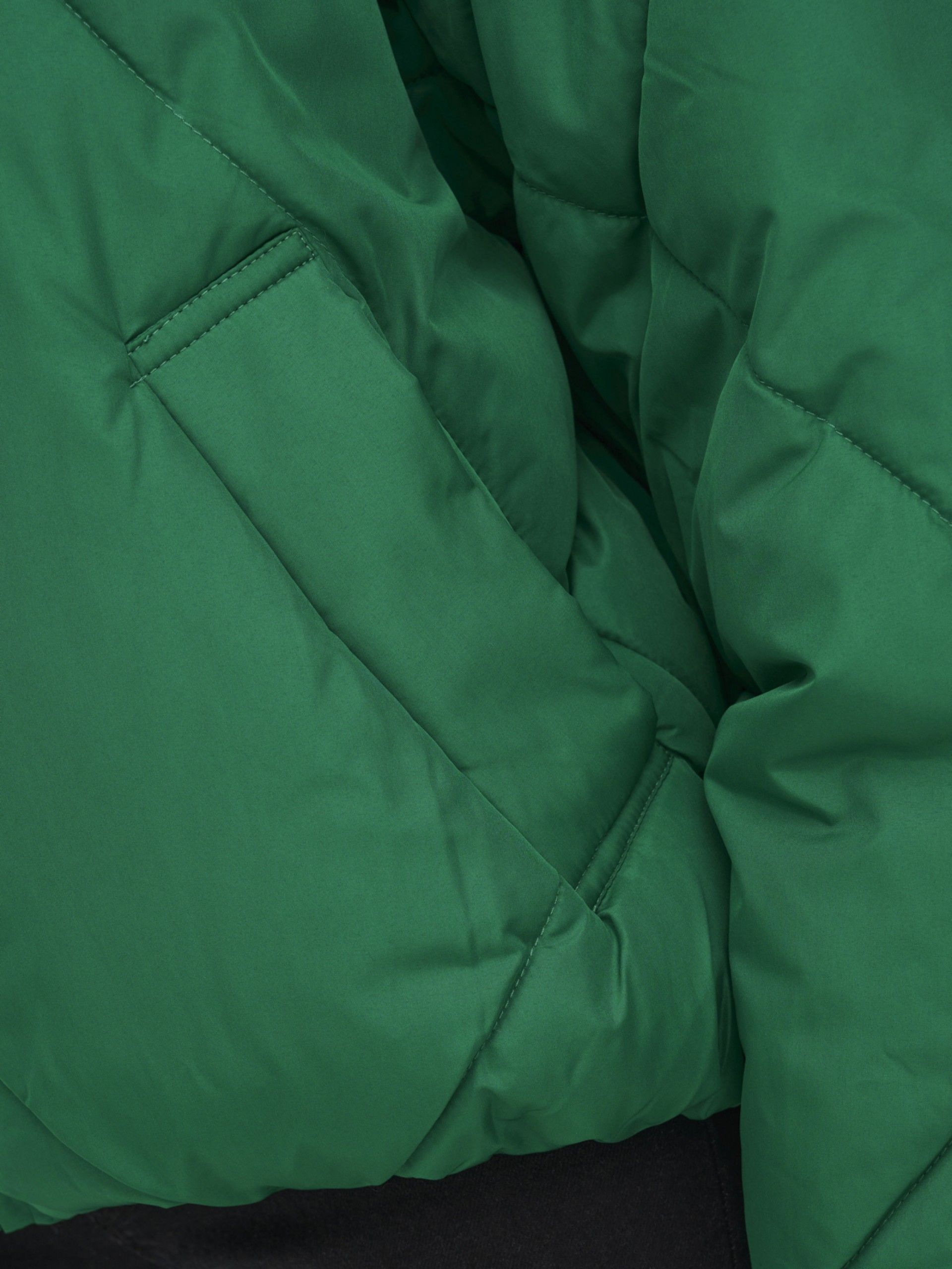 Casaco Alcolchoado Tamara curto Only