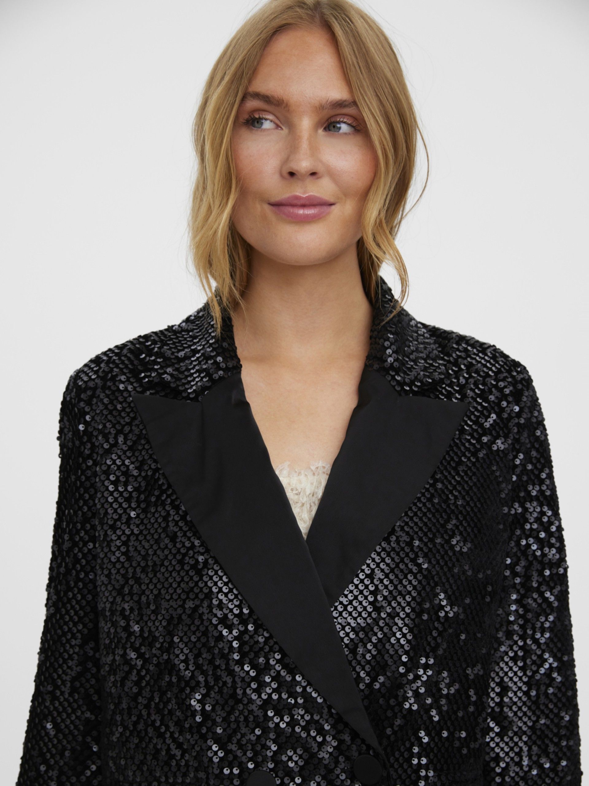 Blazer Mulher MERLE Oversized VERO MODA