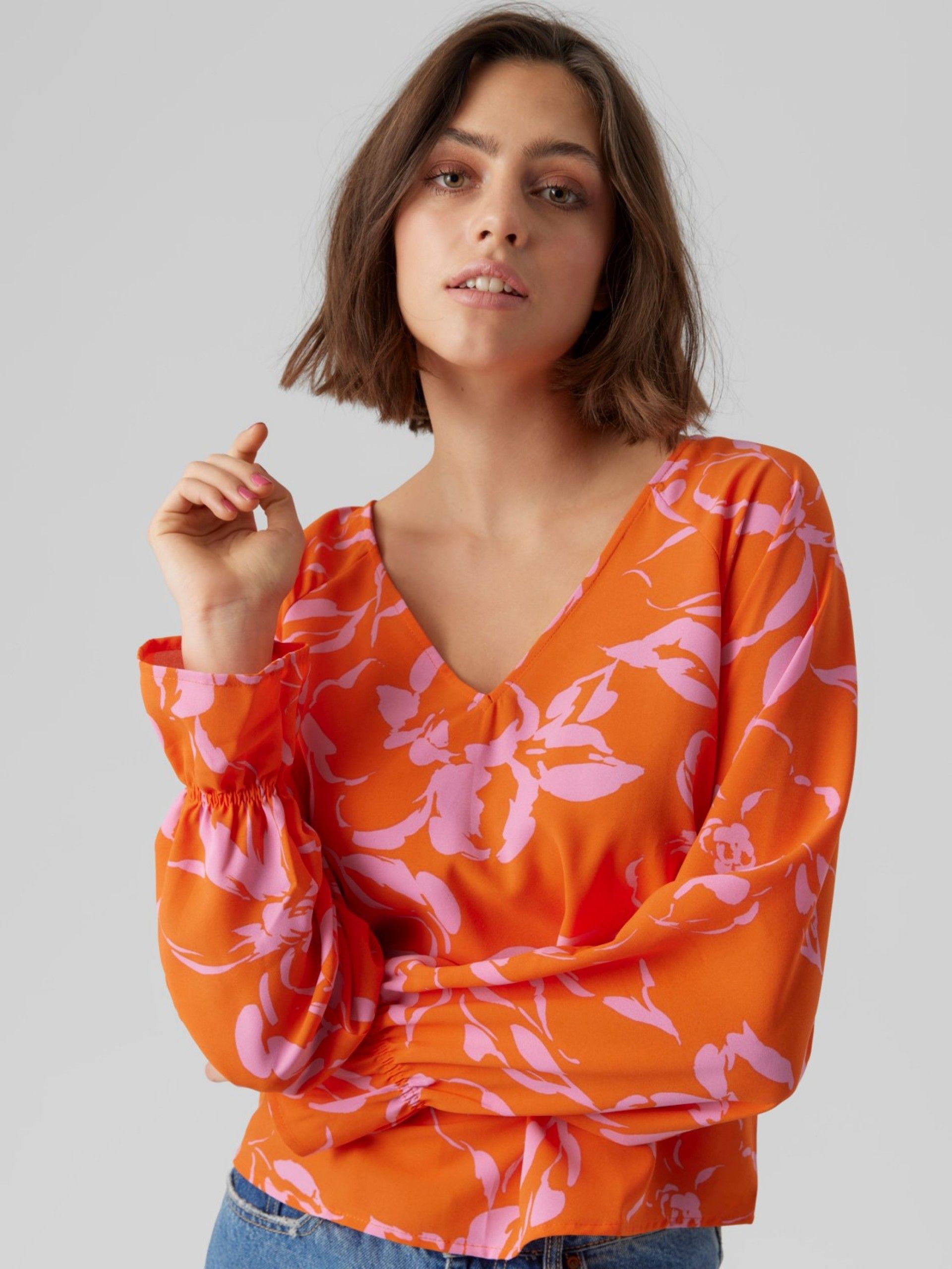 Top POLLIANA INGE V VERO MODA
