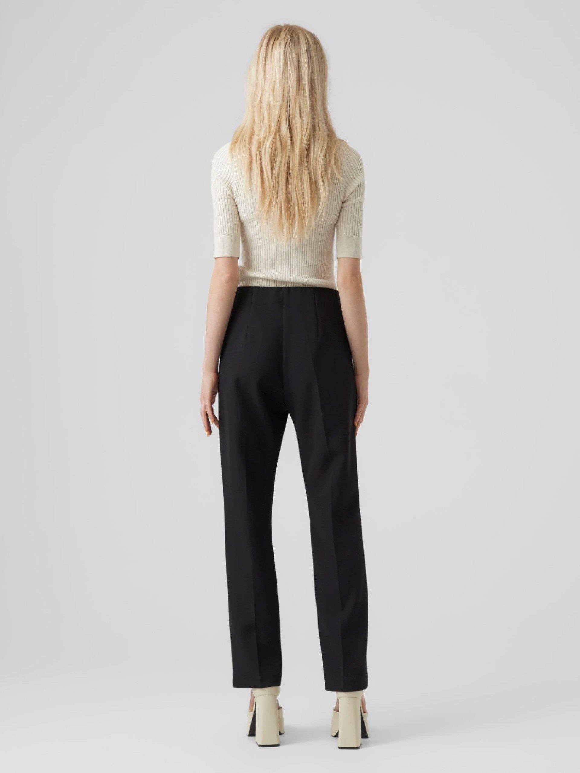 Calça Mulher TALIVIA VERO MODA