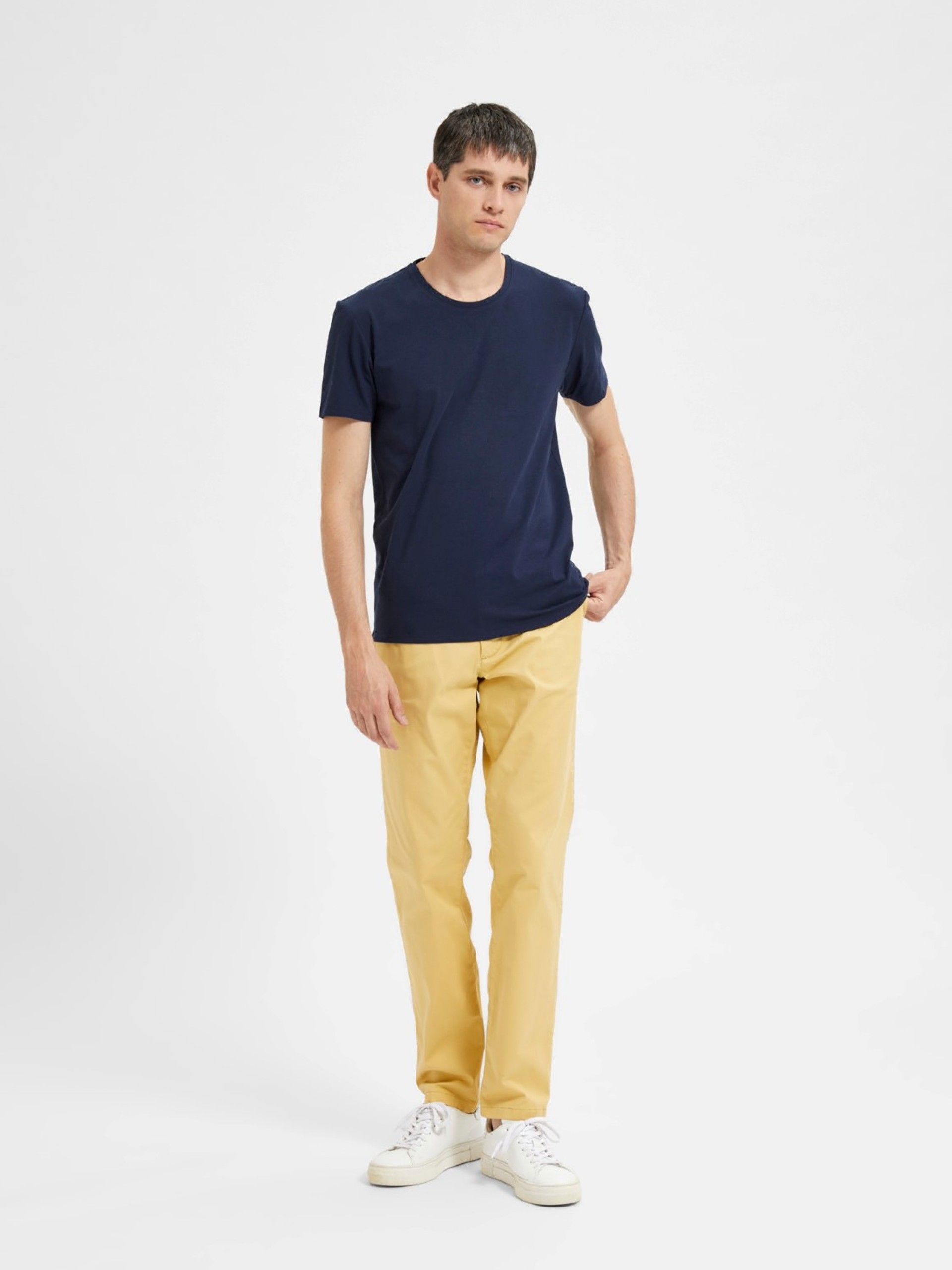 T-Shirt Homem HAEL SELECTED