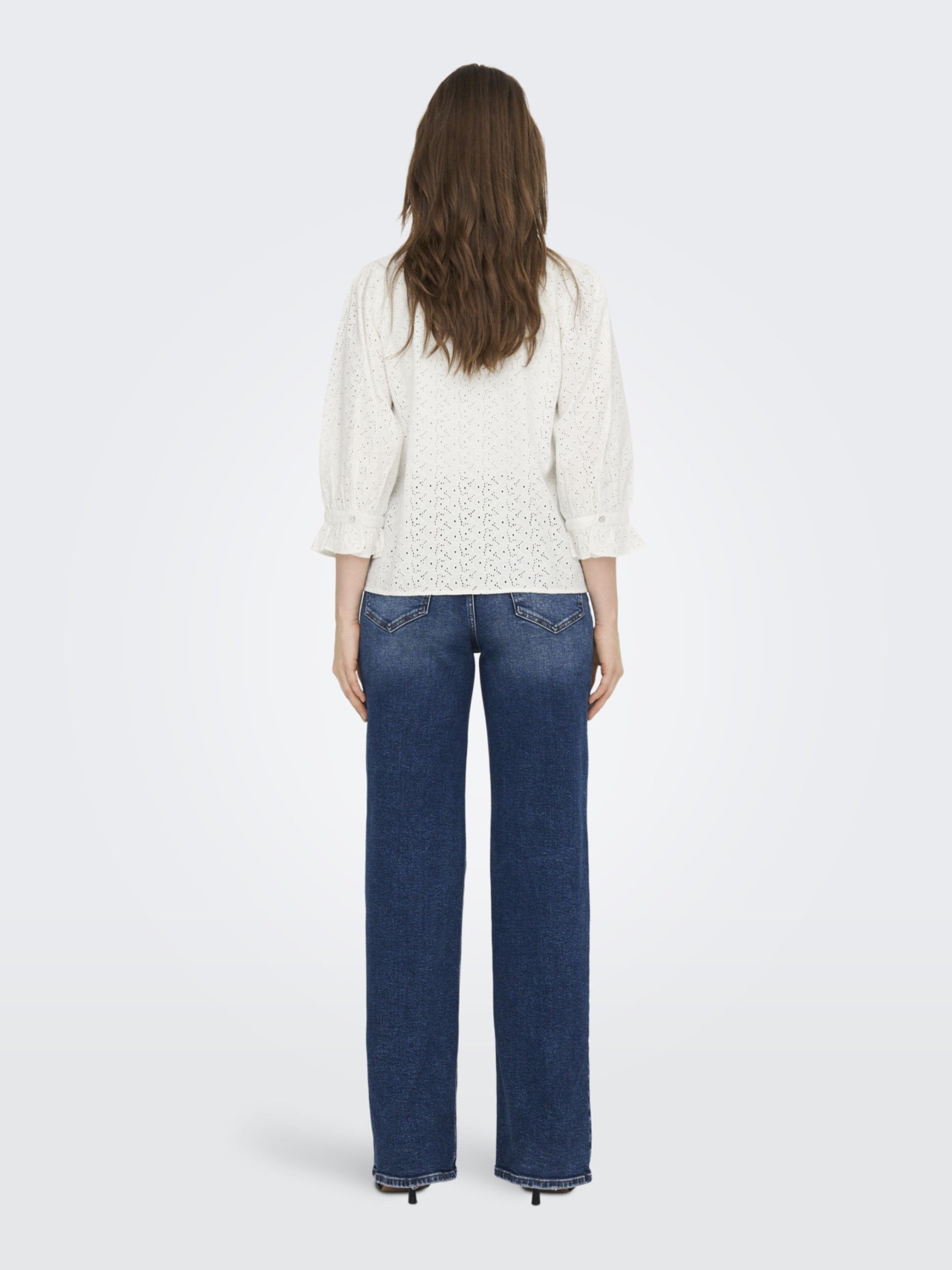 Blusa NEELA BRODERIE ANGLAISE 3/4 ONLY