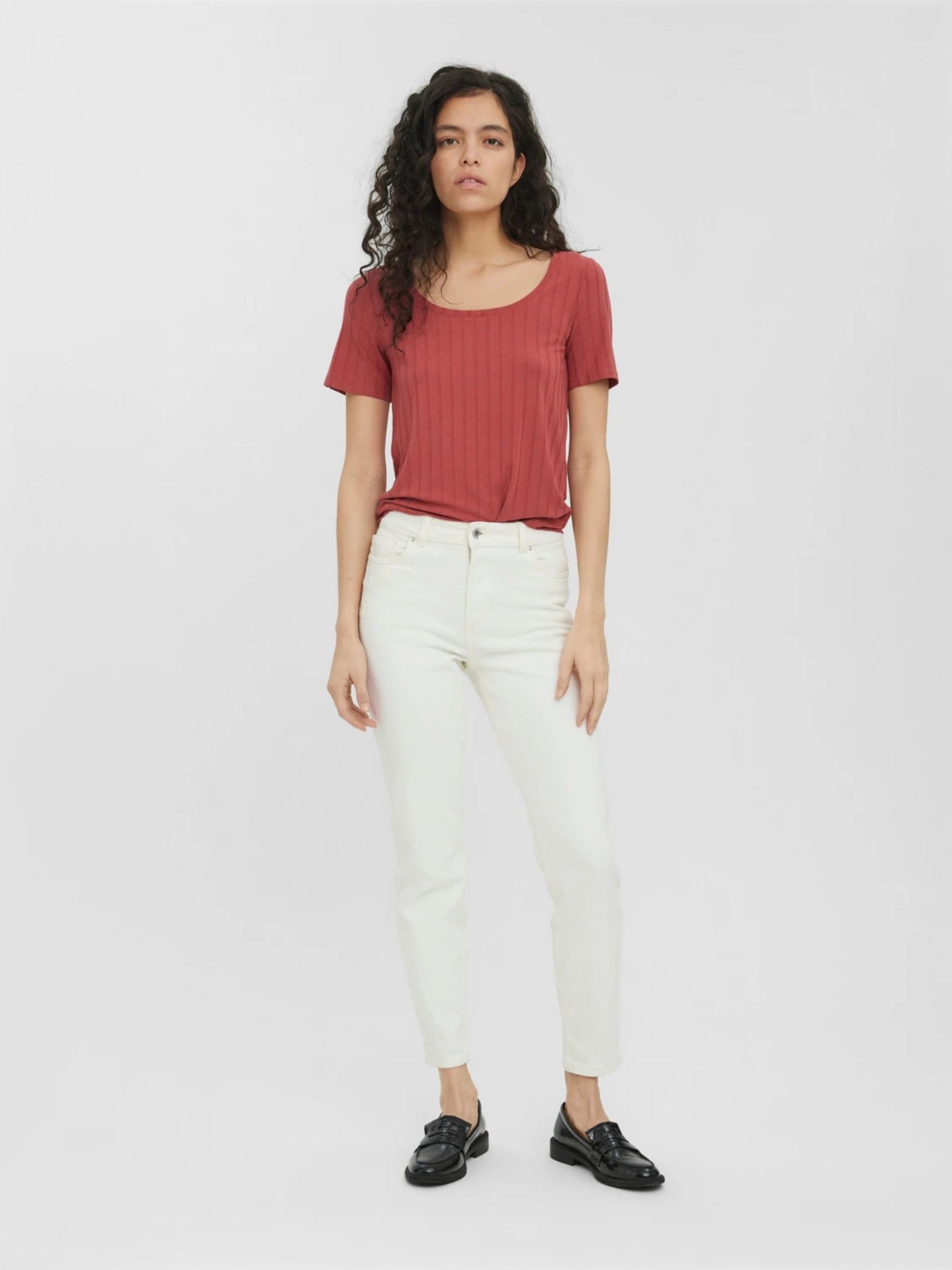 Calça Jeans Senhora Brenda Straight Vero Moda