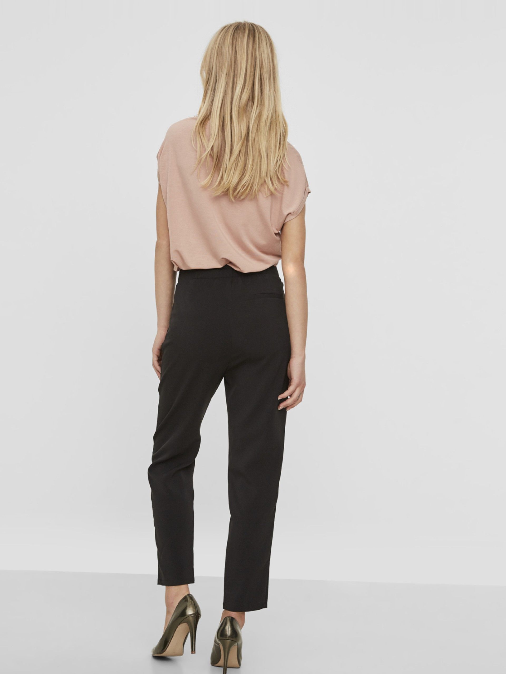 Calça MULHER BELOW ANCLE VERO MODA