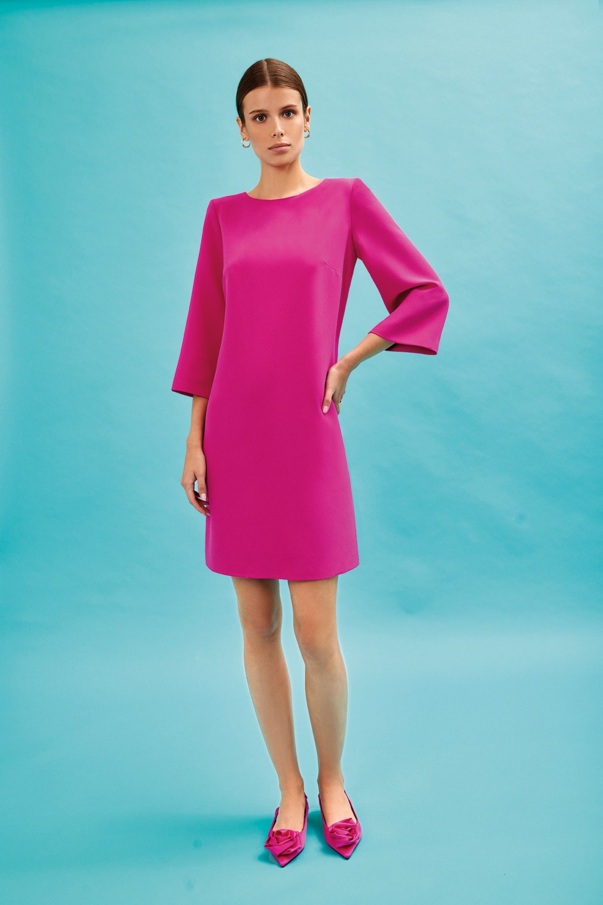 Vestido Manga 3/4 Costas Abertas ARGGIDO