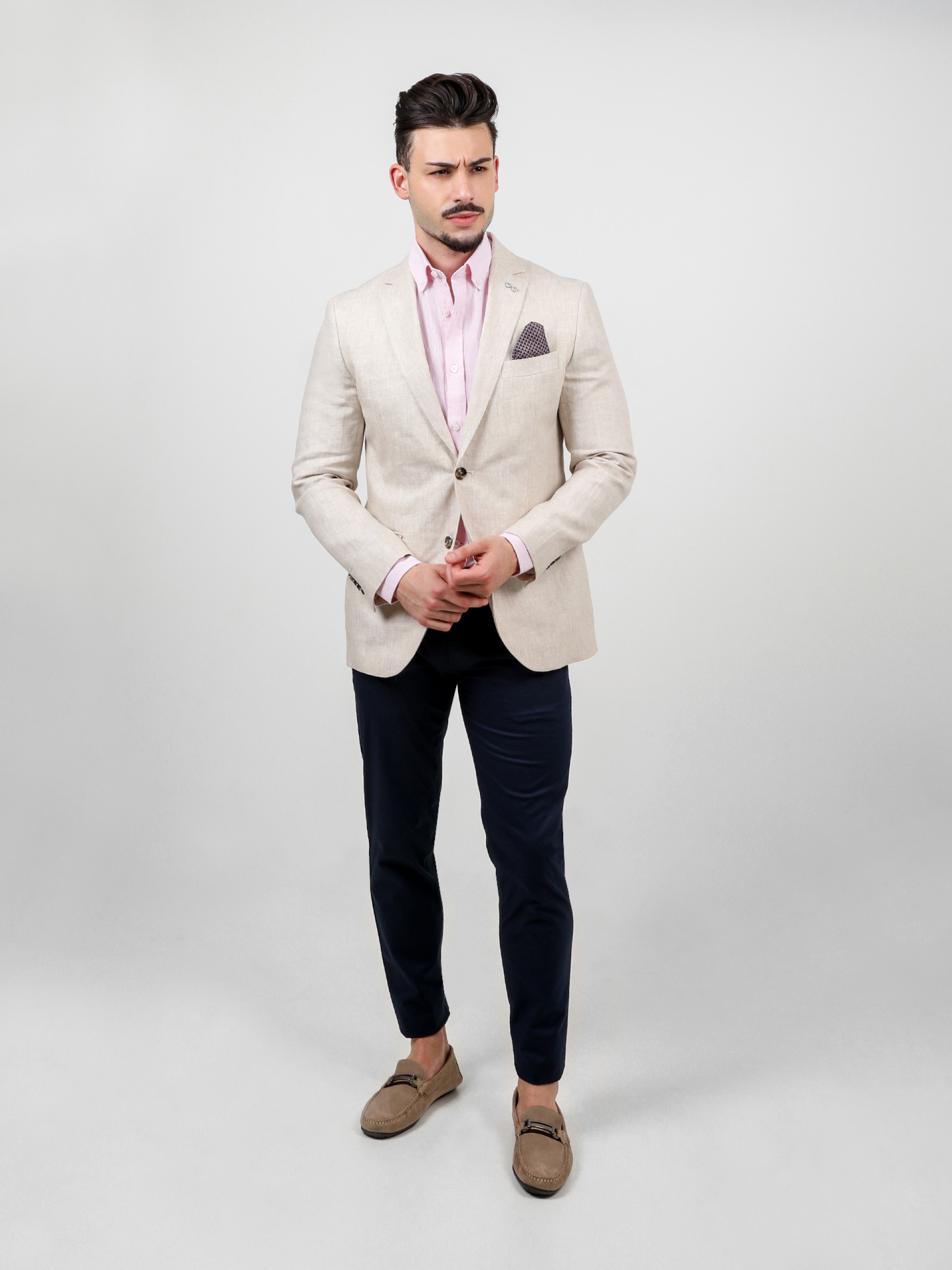Blazer em Linho Slim Fit