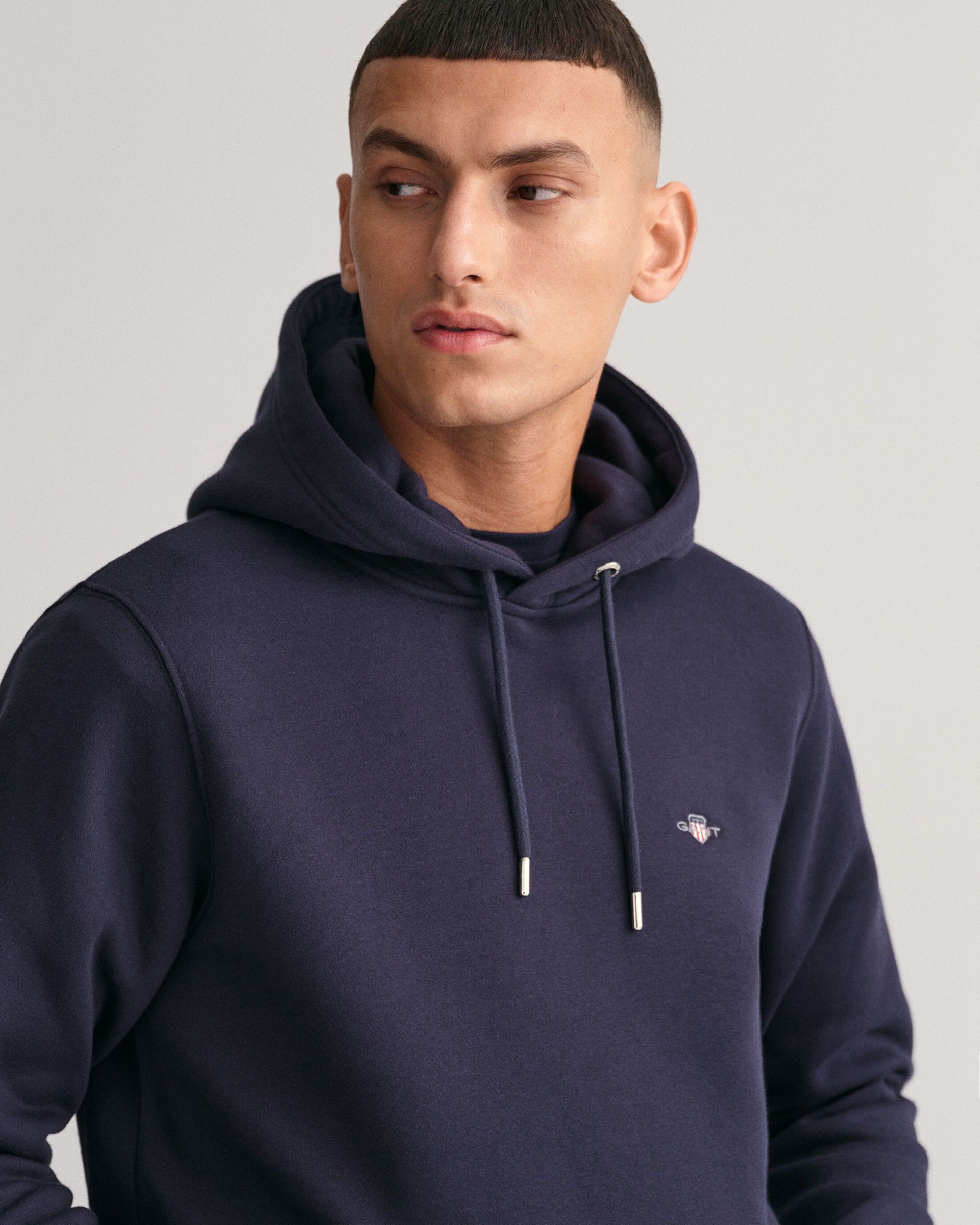 Sweat Homem GANT com Capuz Reg SHIELD