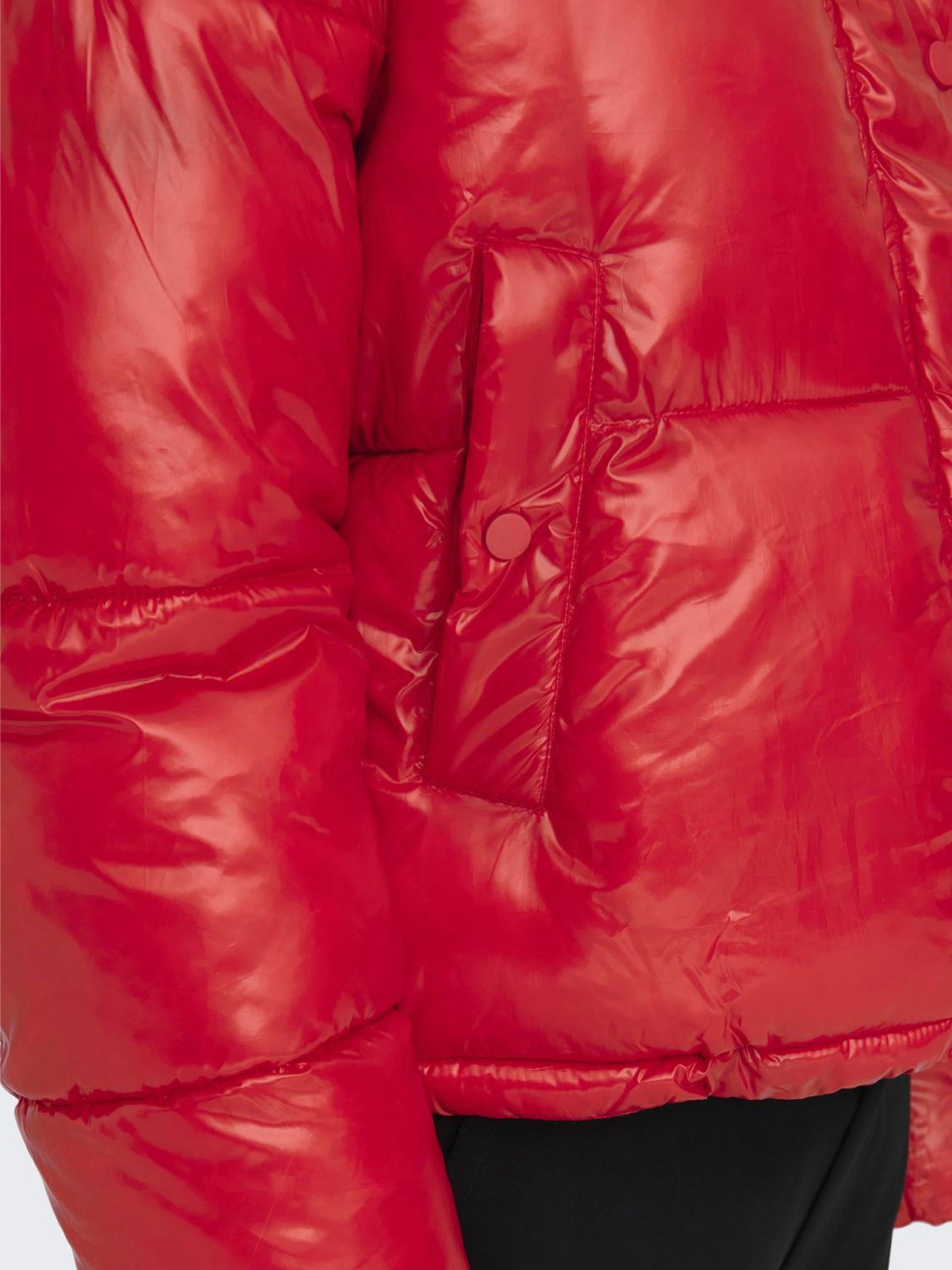 Casaco Mulher SKY Puffer curto ONLY