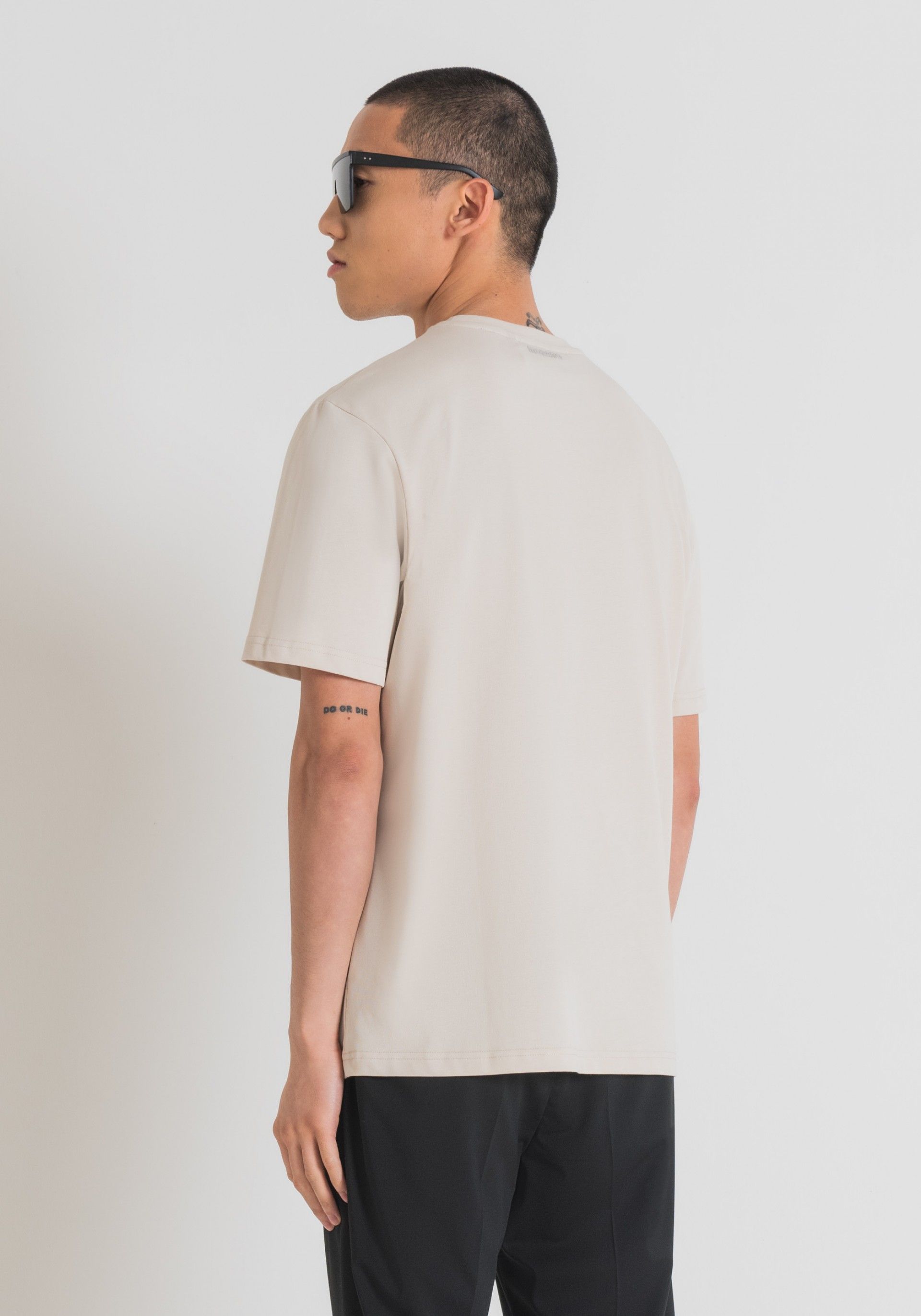 T-Shirt Homem Relaxed Fit ANTONY MORATO