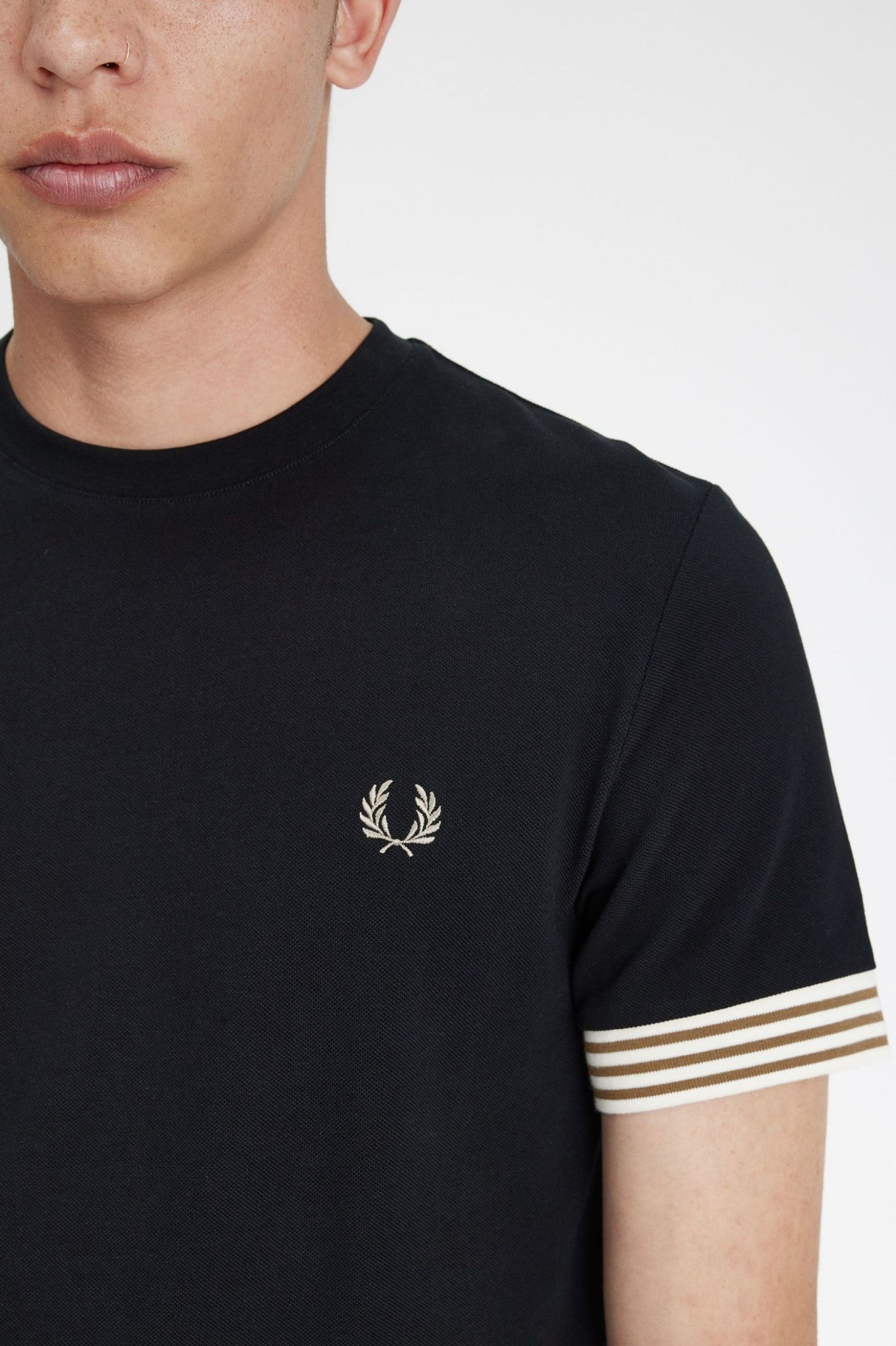 T-Shirt Homem Basic Piqué FRED PERRY
