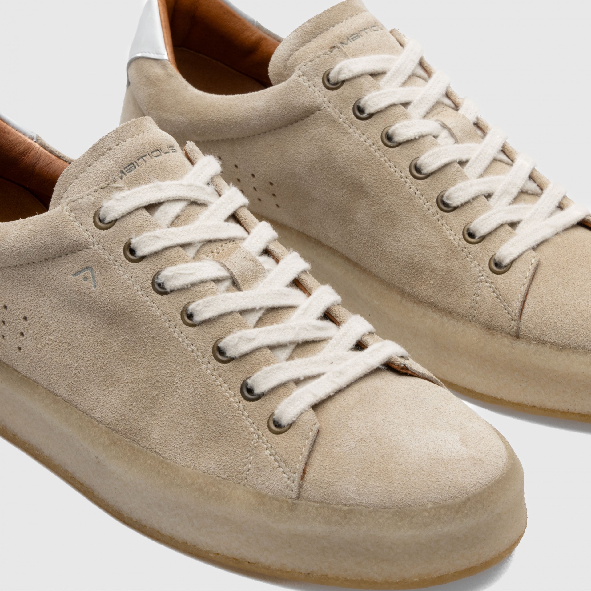 Sapatilha Homem Camurça AMBITIOUS