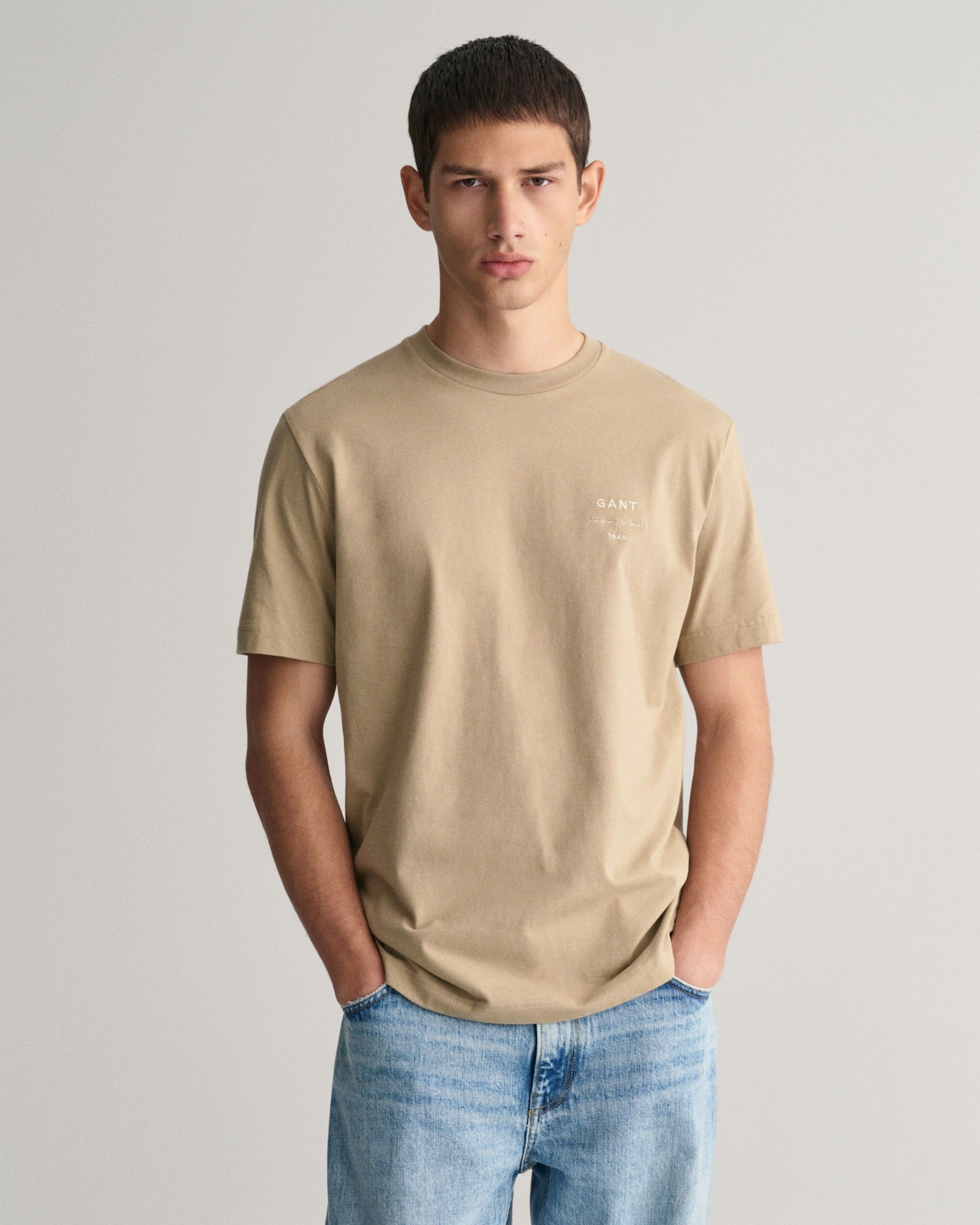 T-Shirt Homem GANT Logo Script