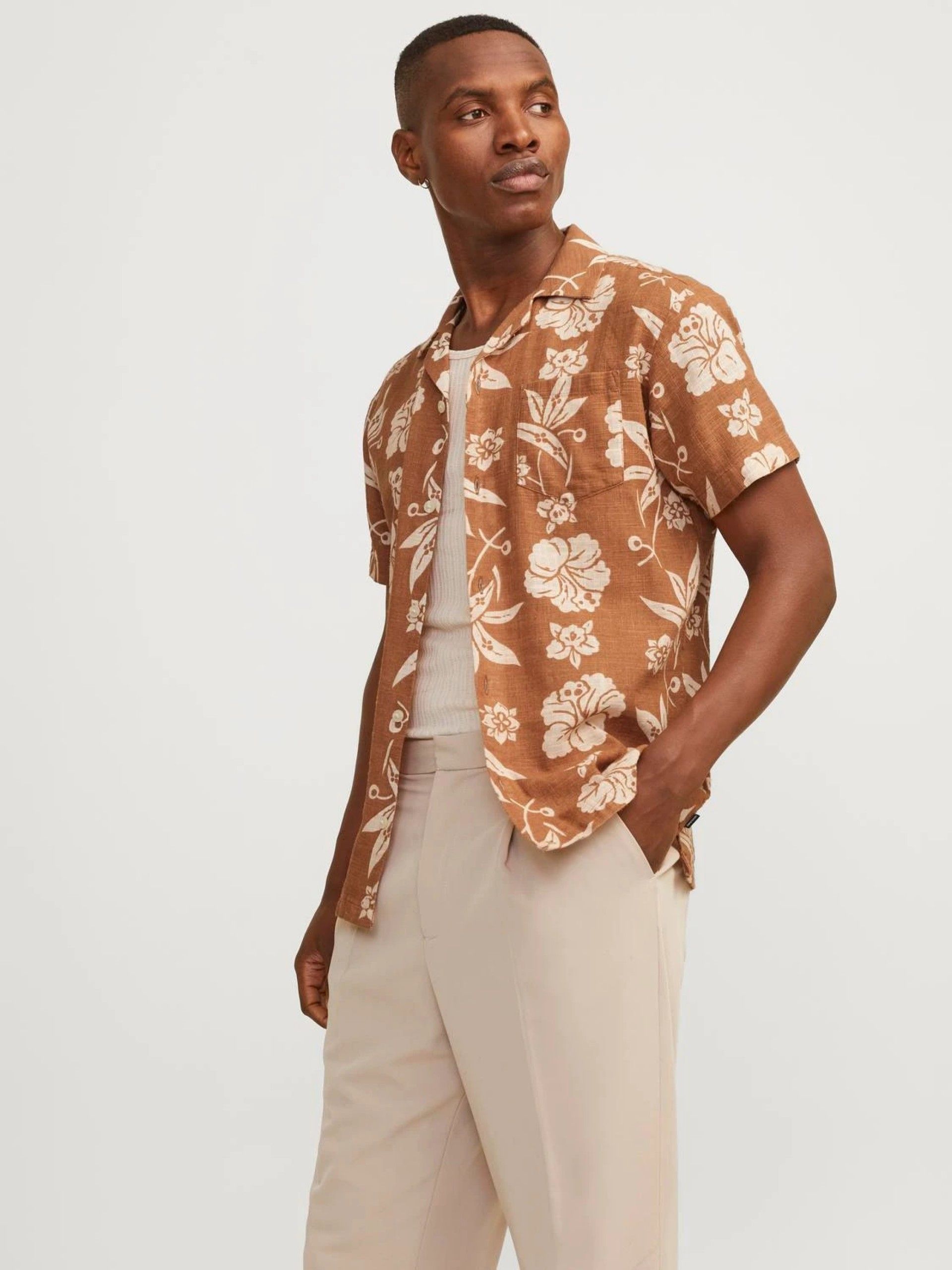 Camisa Homem V manga curta Print BLUFLORES Jack Jones