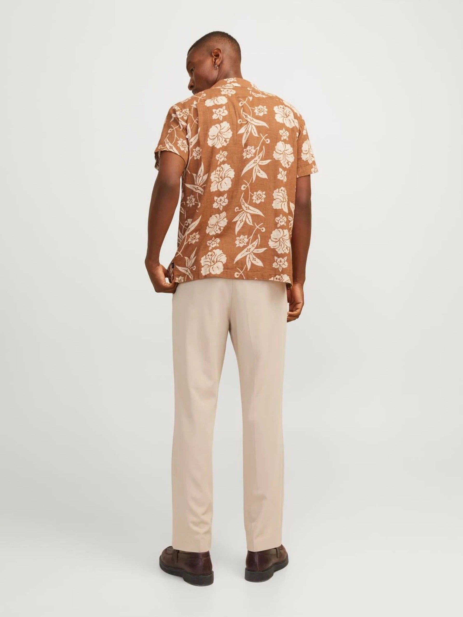 Camisa Homem V manga curta Print BLUFLORES Jack Jones