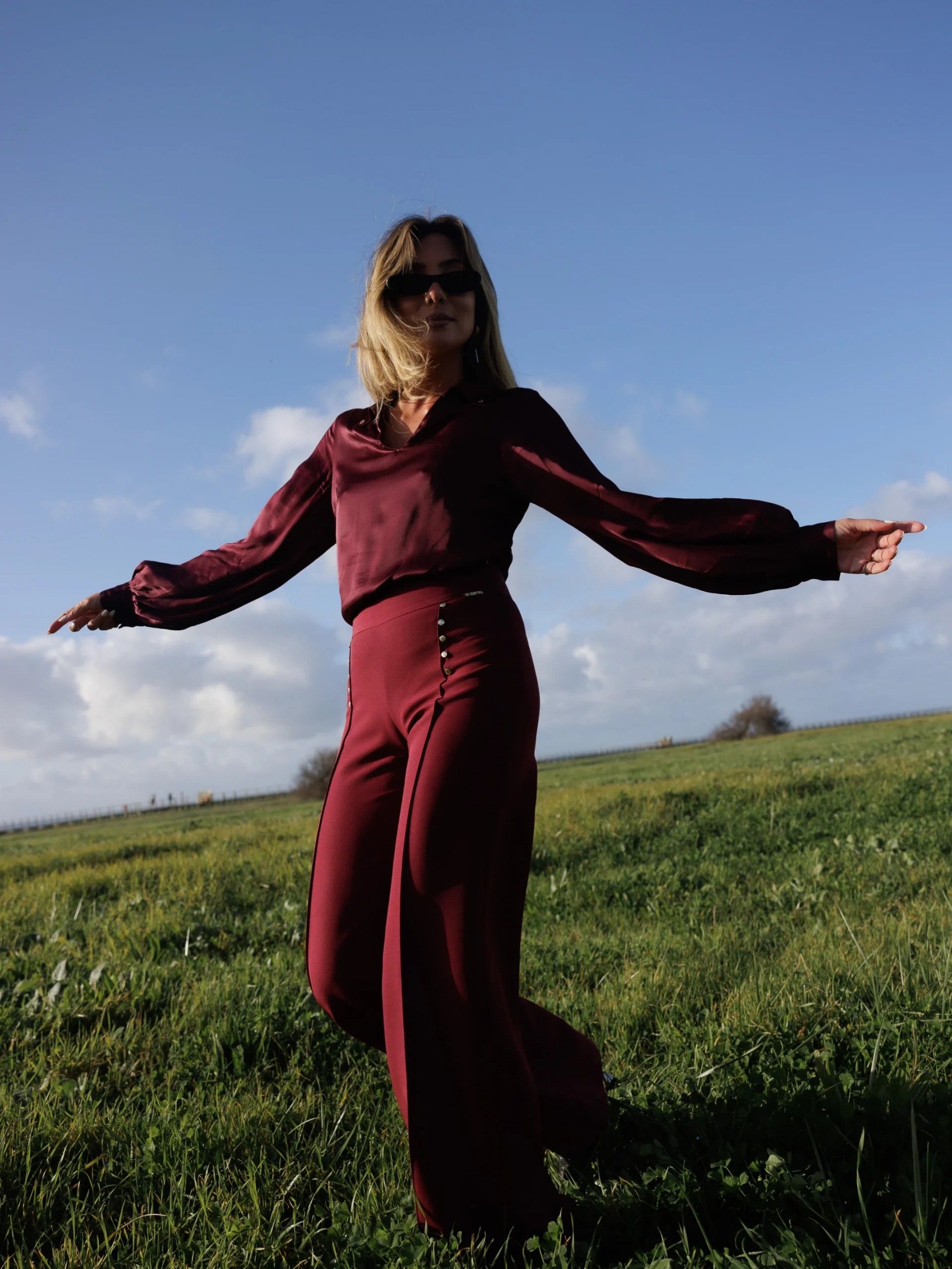 Calça Mulher SCRIPTA Botões dourados