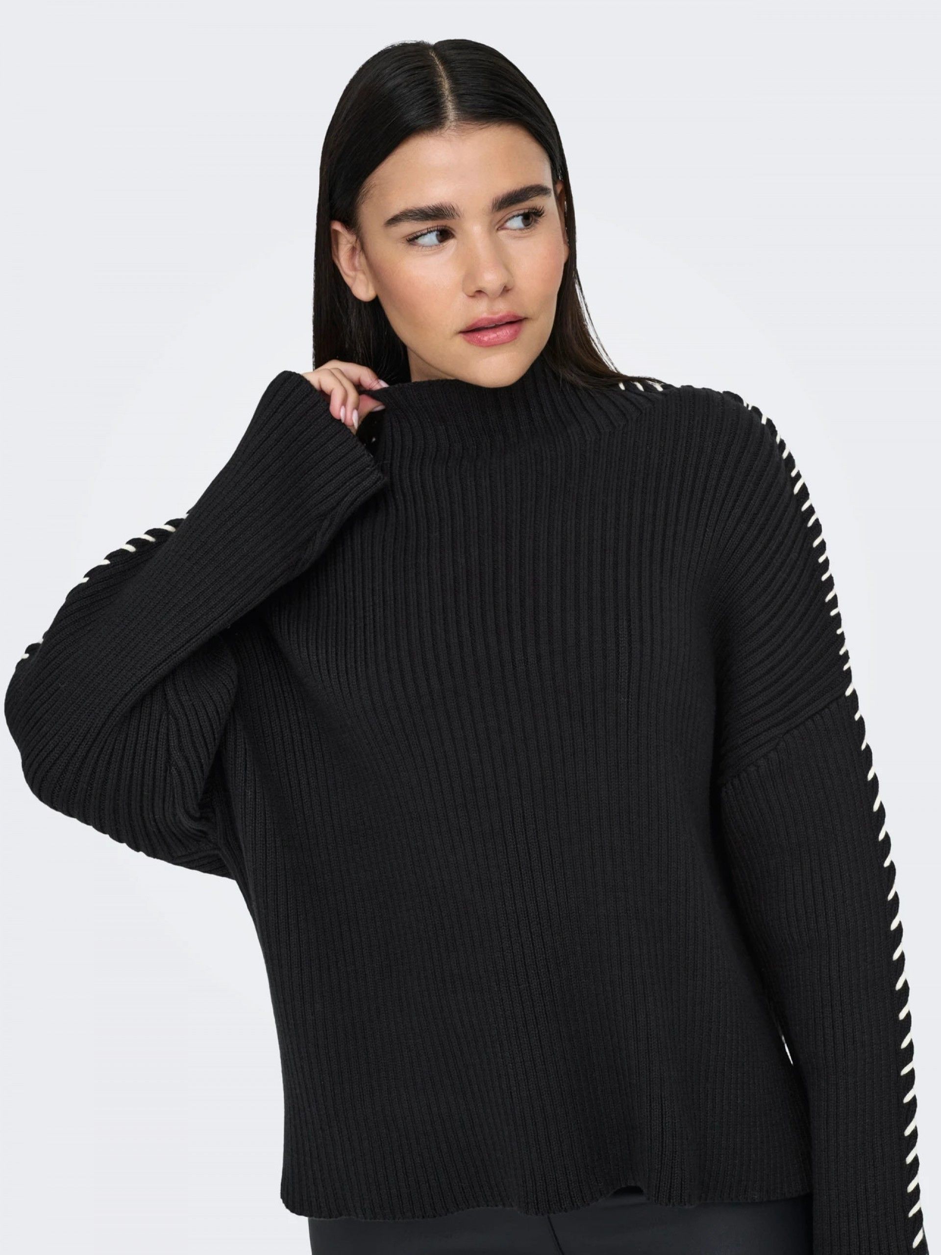 Camisola Mulher Gola Alta ONLY QUEENIE