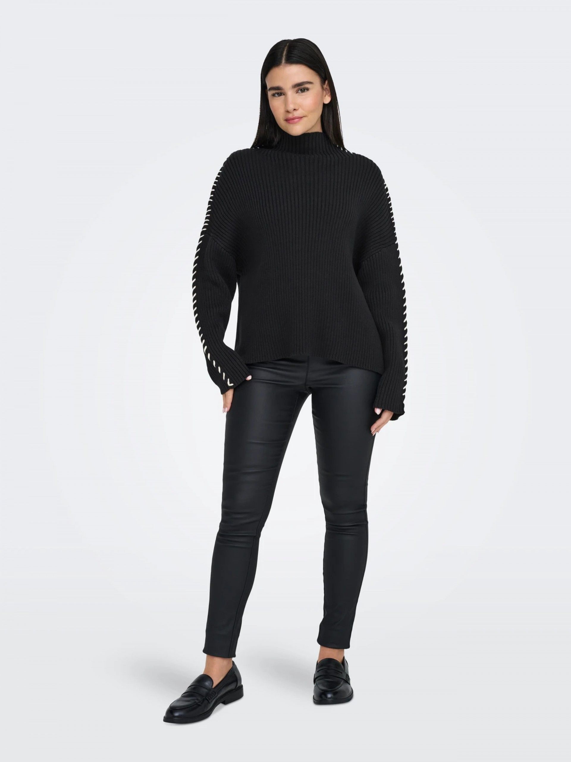 Camisola Mulher Gola Alta ONLY QUEENIE