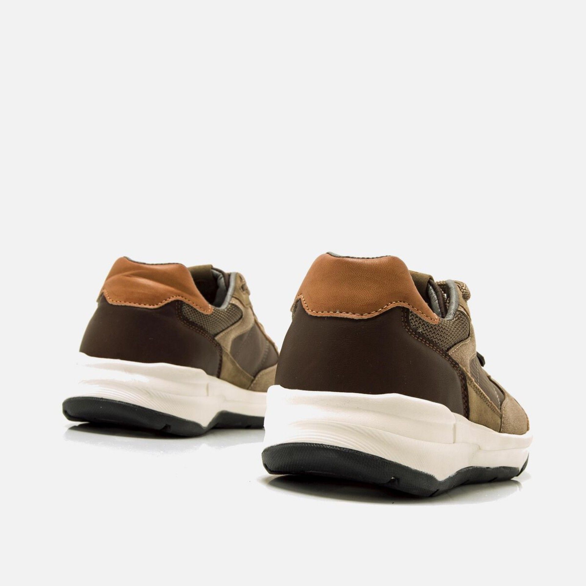 Sapatilhas Homem MTNG 84617