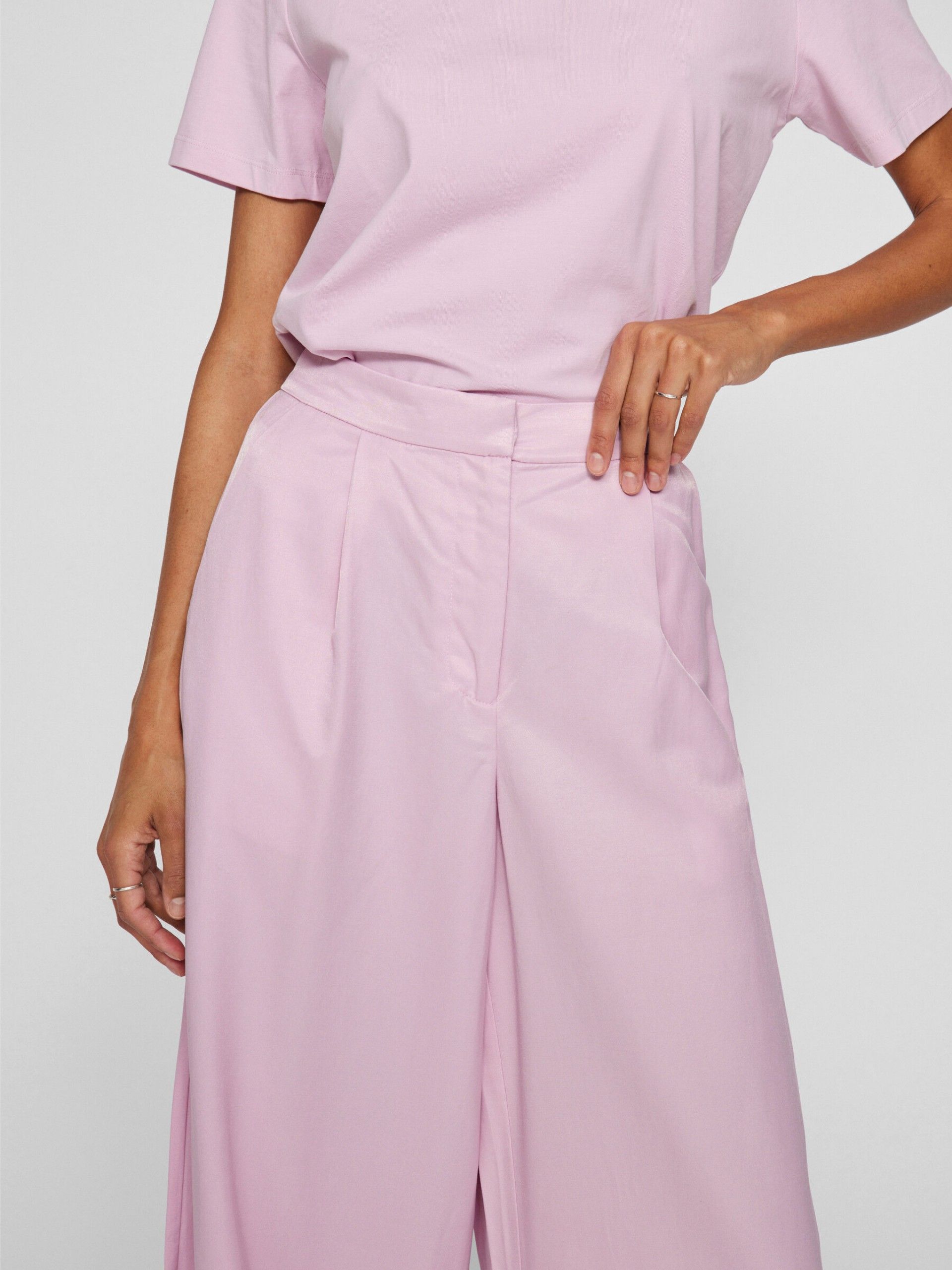 Calça Mulher GRY HW Pleated VILA