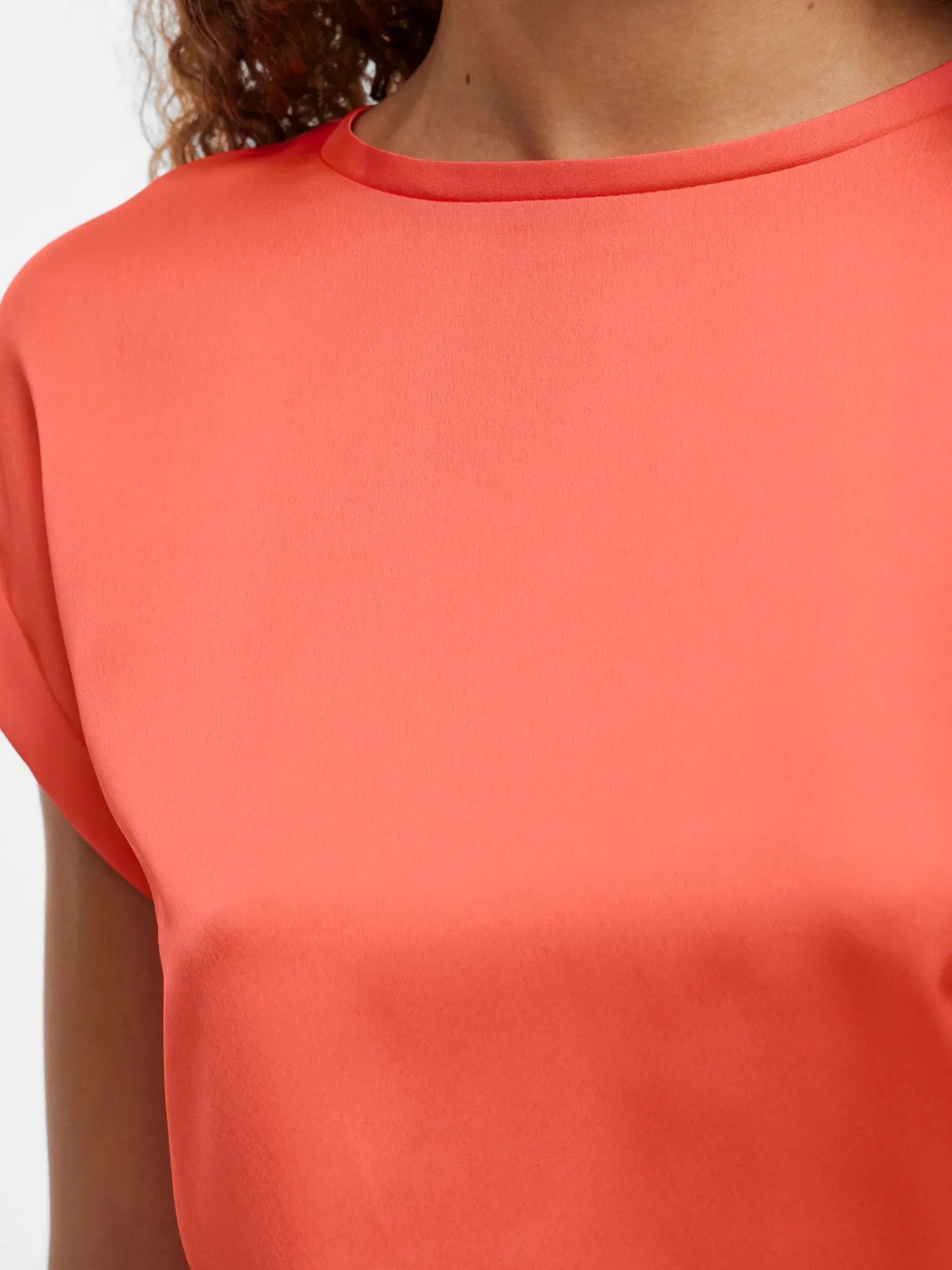 Top ELLETTE Satin VILA