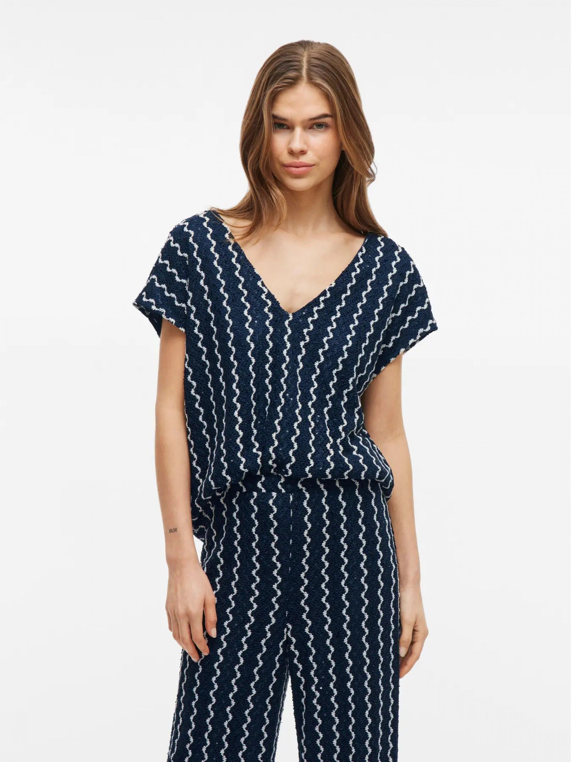 Top Malha V ELLEN sem mangas