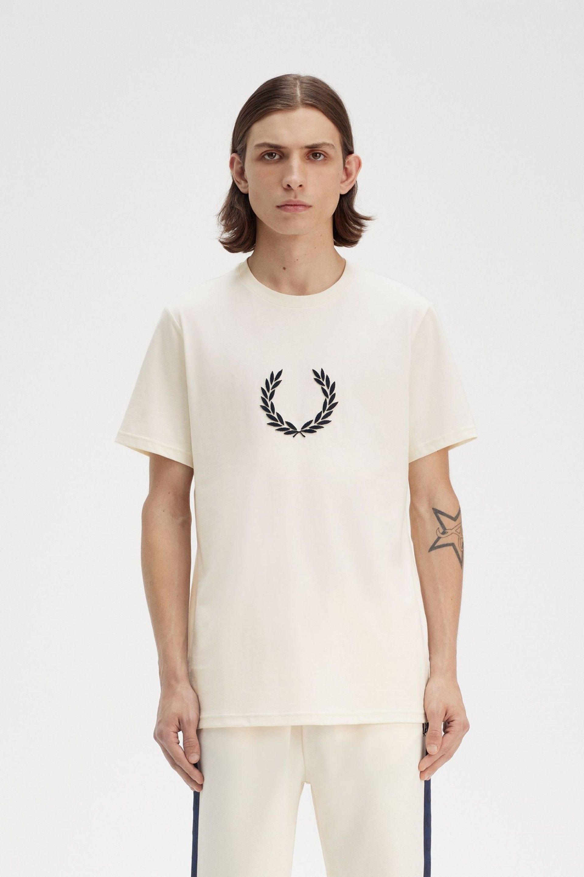 T-Shirt FRED PERRY Homem Logo Textured Laurel