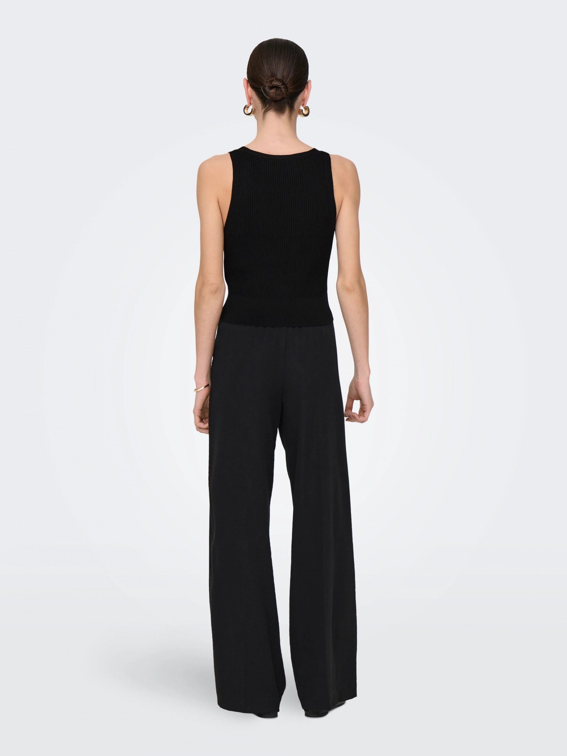 Top Malha V LINA com botão SL ONLY