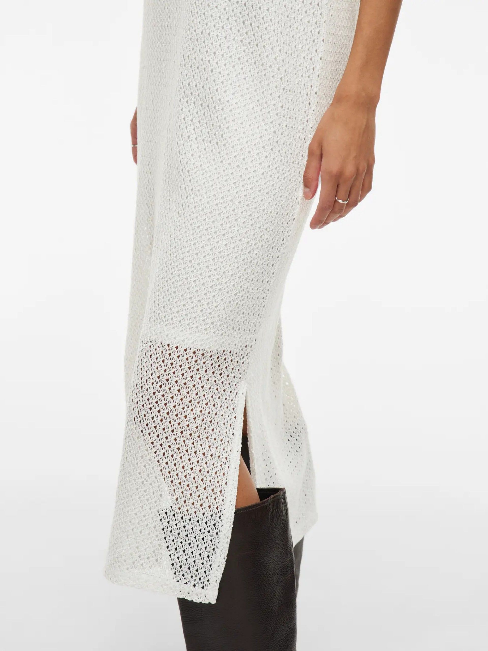 Vestido MINI O Midi Croché VILA