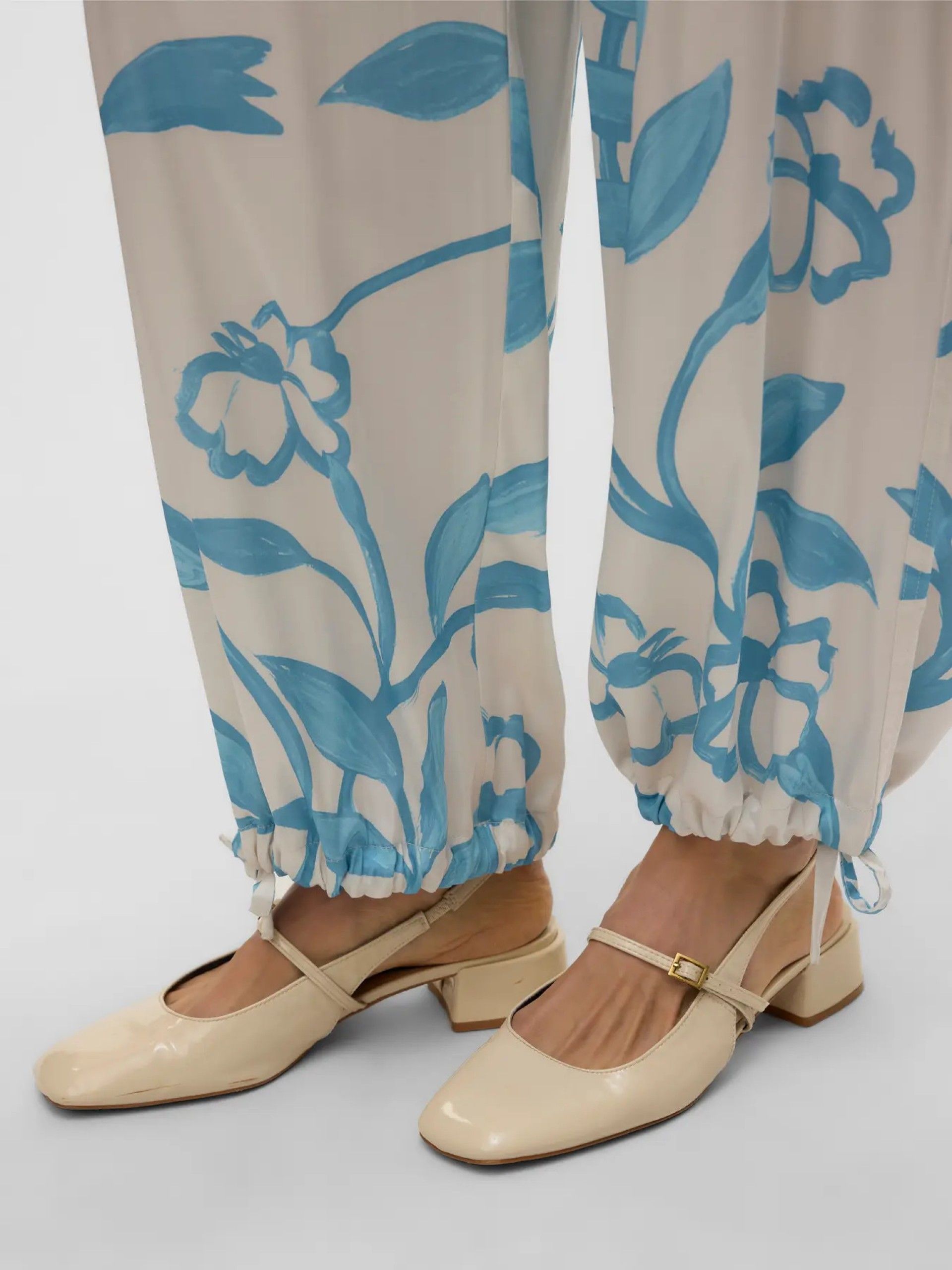 Calça VERO MODA RUBIE MW Relaxed Elastic Print