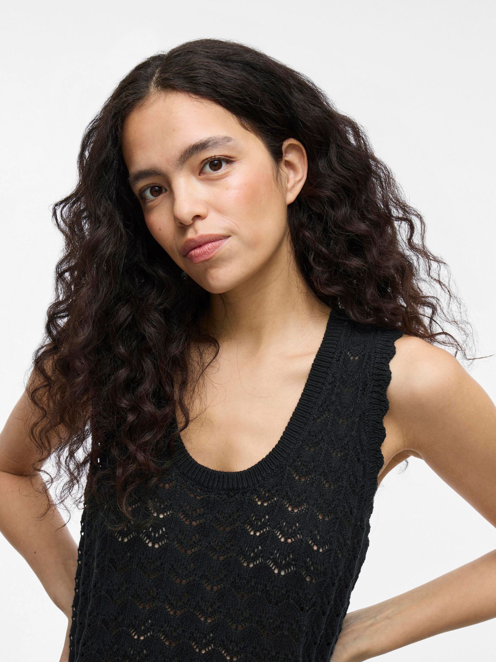 Top Malha croché DOLISE U colete VILA