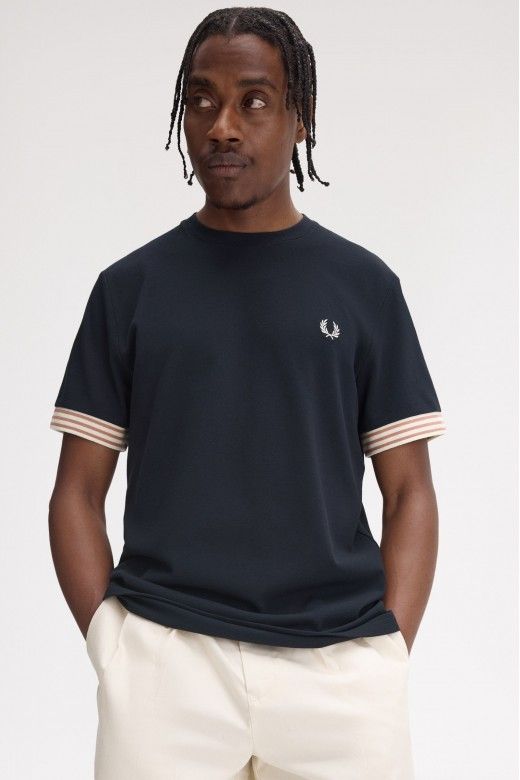 T-Shirt Homem Basic Piqué FRED PERRY T-Shirt Homem Basic Piqué FRED PERRY