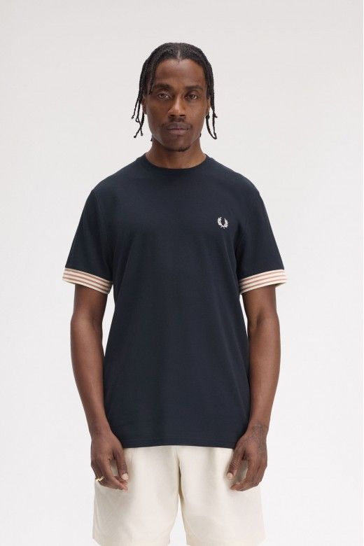 T-Shirt Homem Basic Piqué FRED PERRY T-Shirt Homem Basic Piqué FRED PERRY