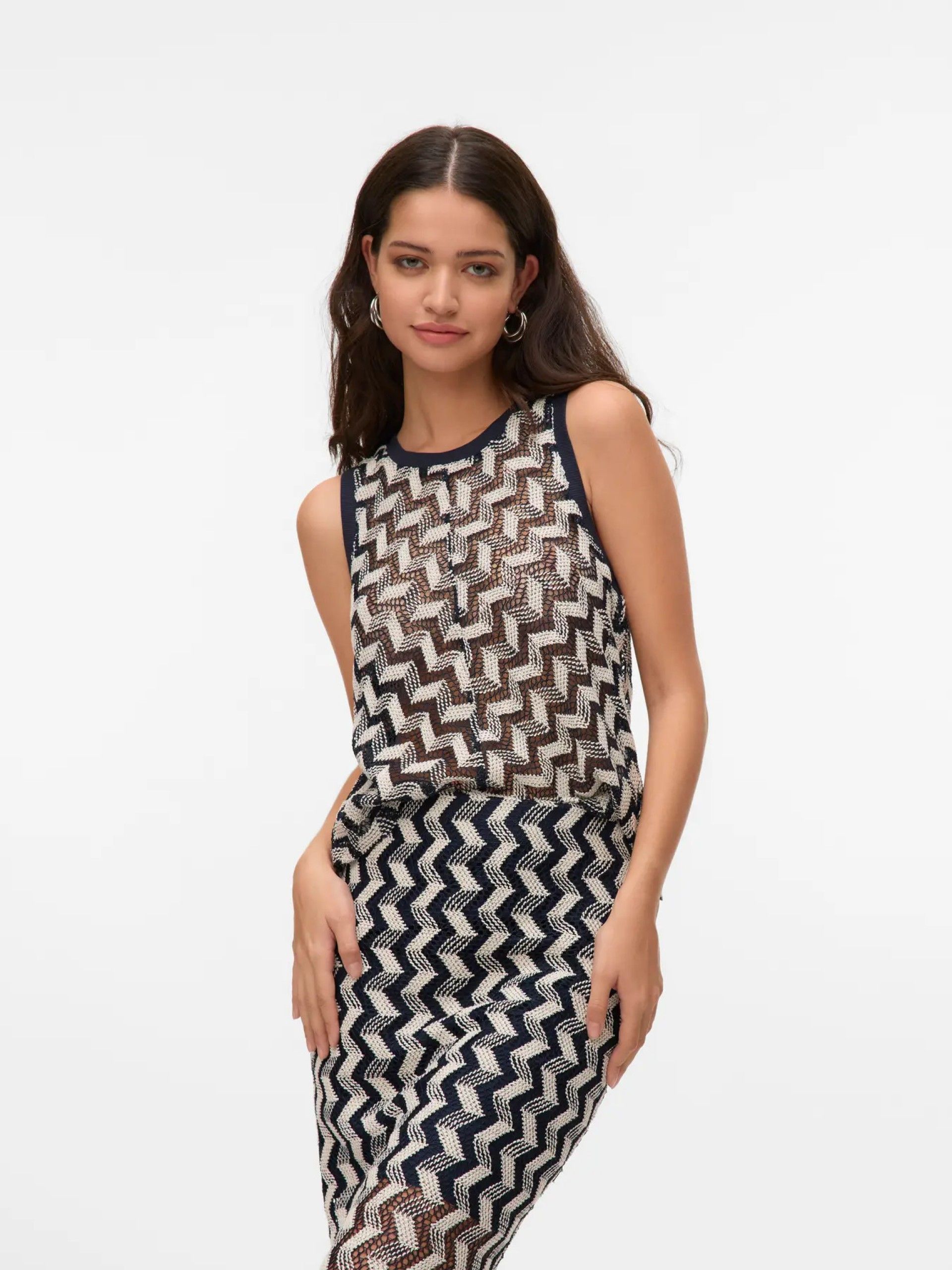 Top TIKKA SL Crochet JRS VERO MODA