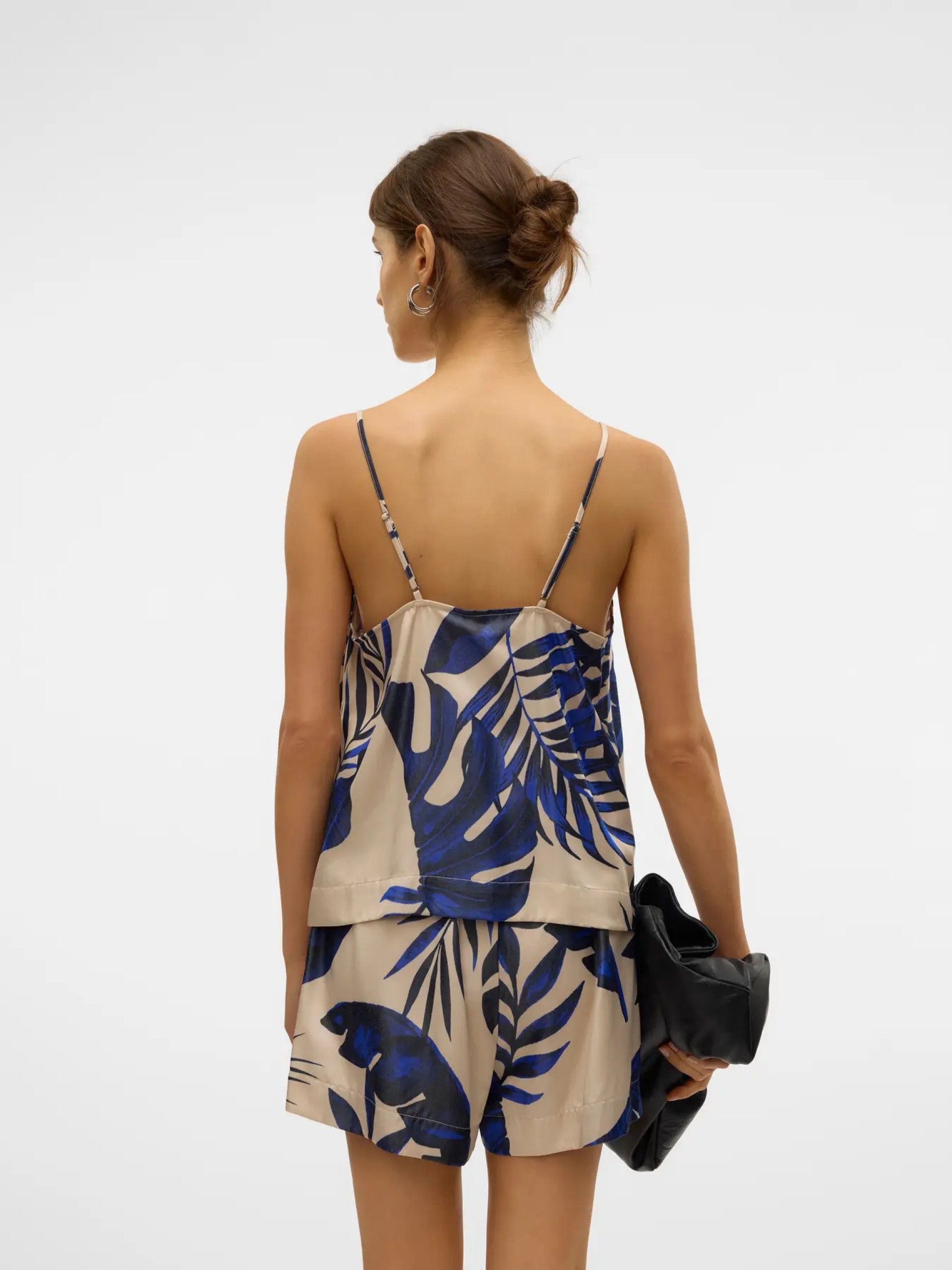 Top VINA Cetin Singlet Prit VERO MODA