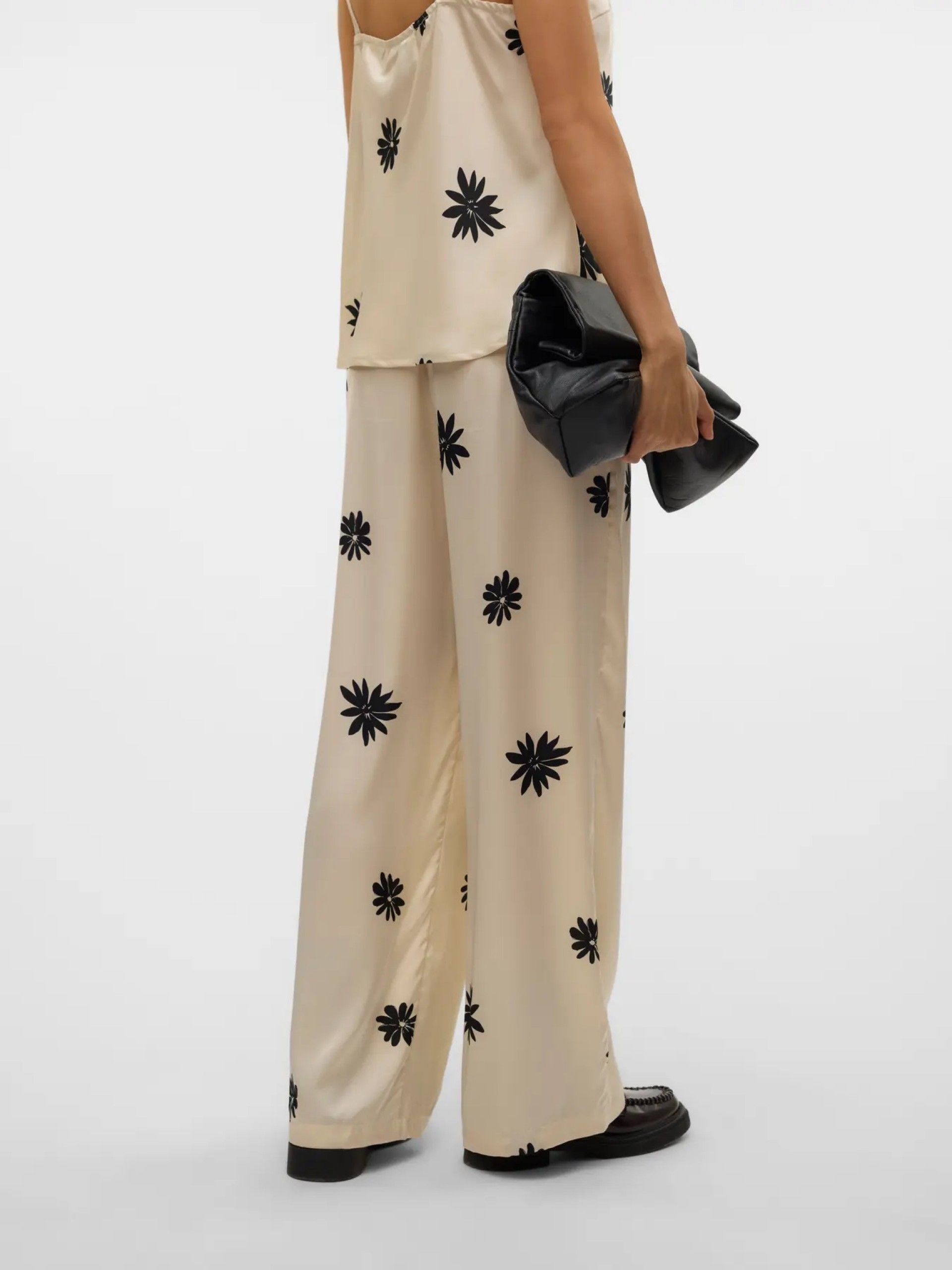 Calça ROE Cetin larga Print 10328712 VERO MODA